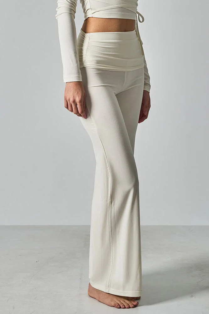 Solid Fitted Foldover Soft Pants - Image 8
