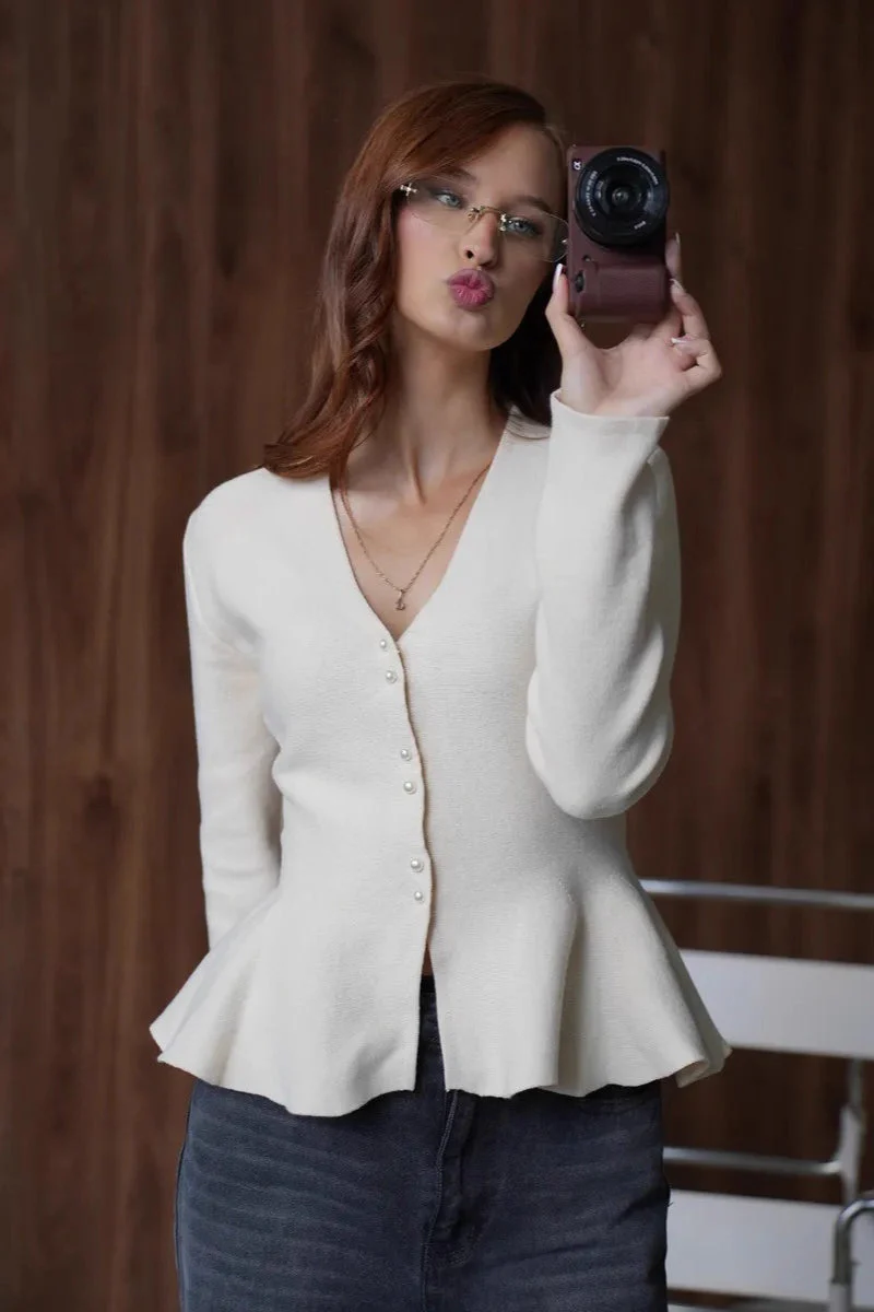 Solid Fitted Ruffled Hem Long Sleeve Knit Cardigan - Image 4
