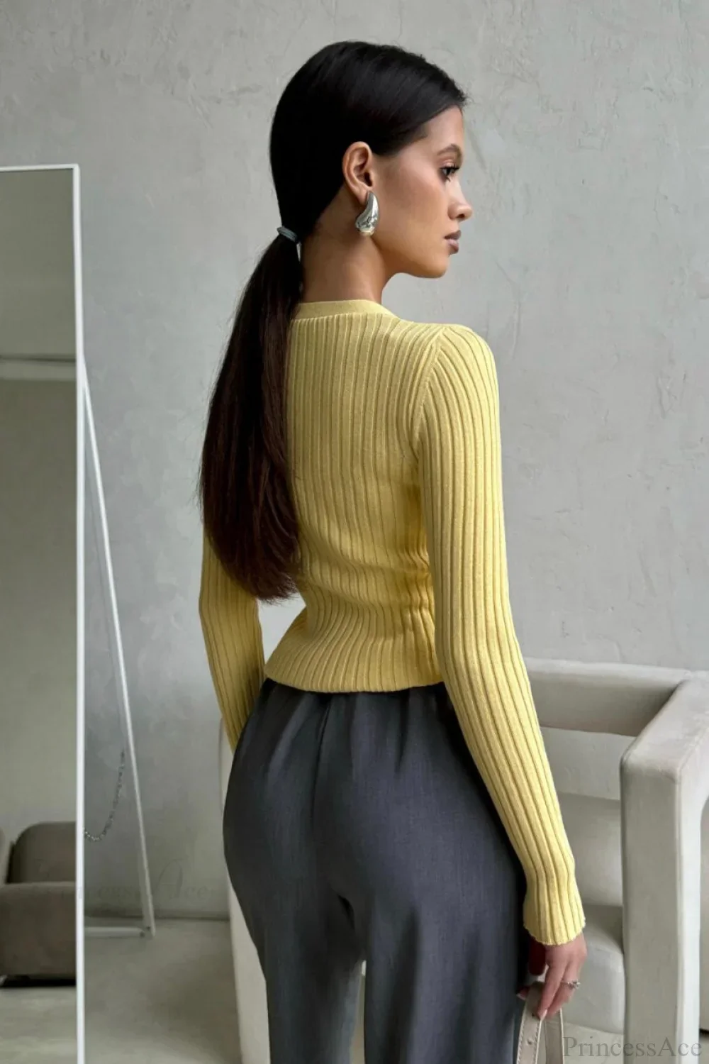 solid Knit Half Placket Slim Long Sleeve Tee - Image 4