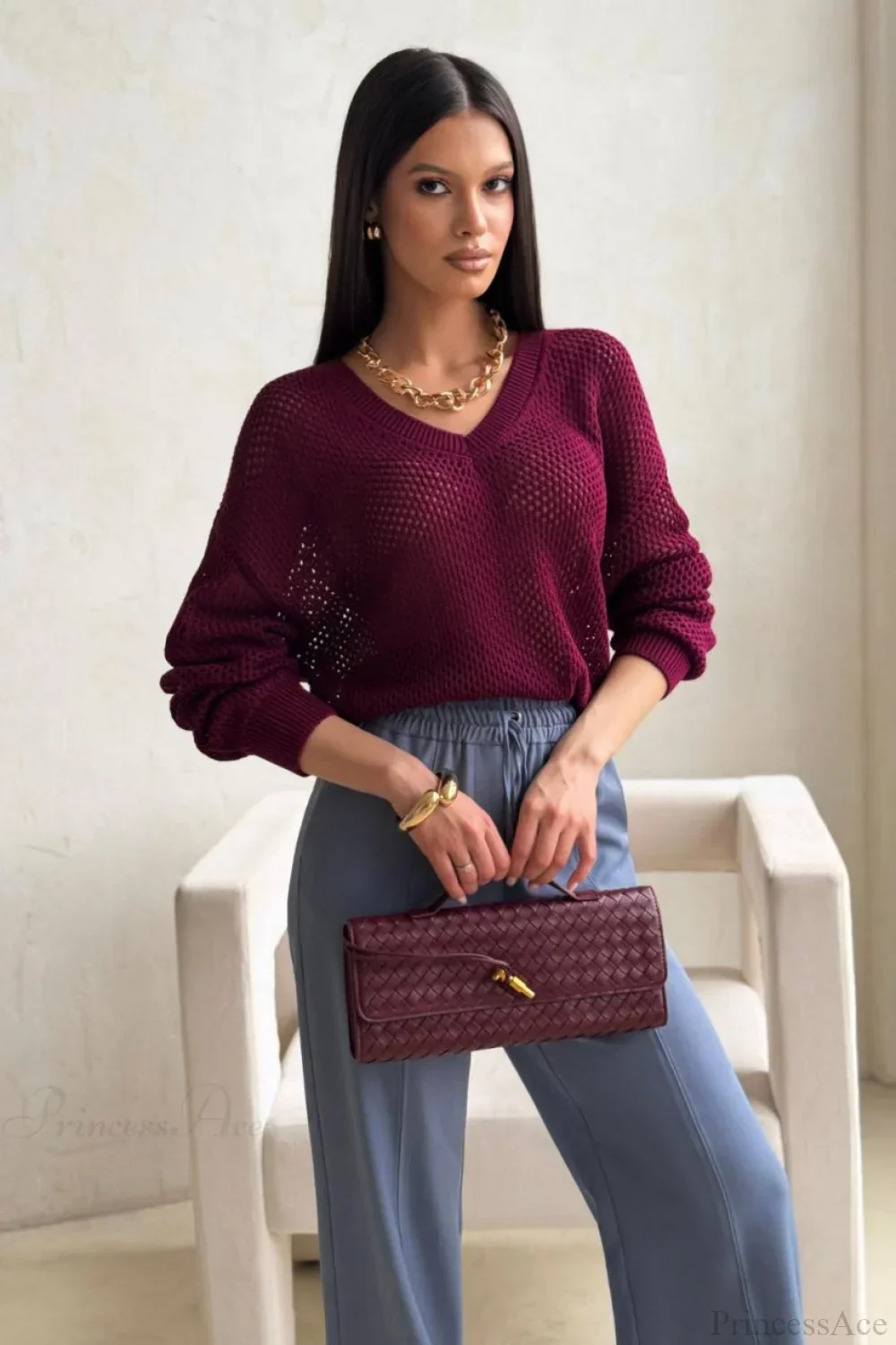 Solid Minimalist Cutout Chic Cropped Sweater - Image 2