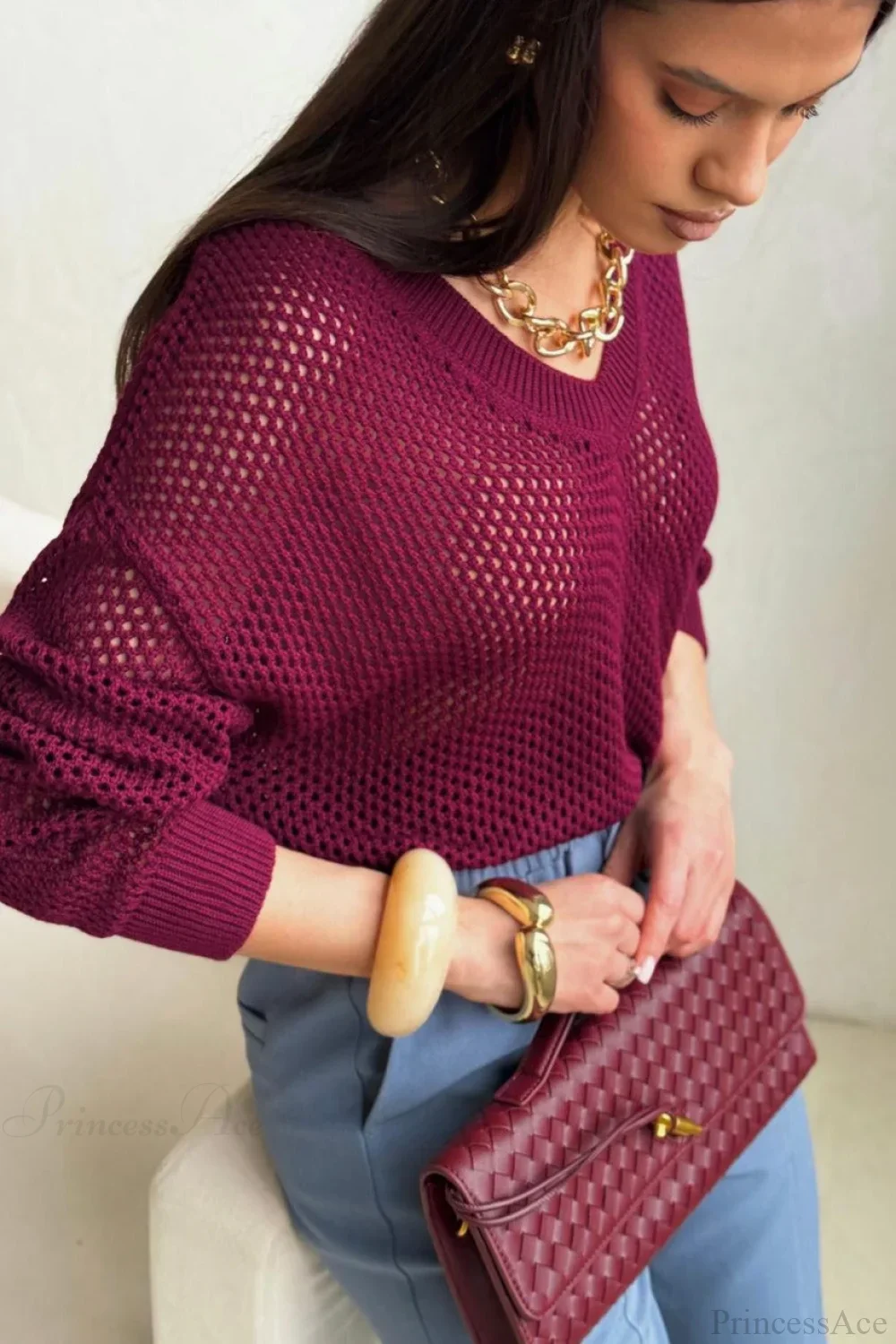 Solid Minimalist Cutout Chic Cropped Sweater - Image 3