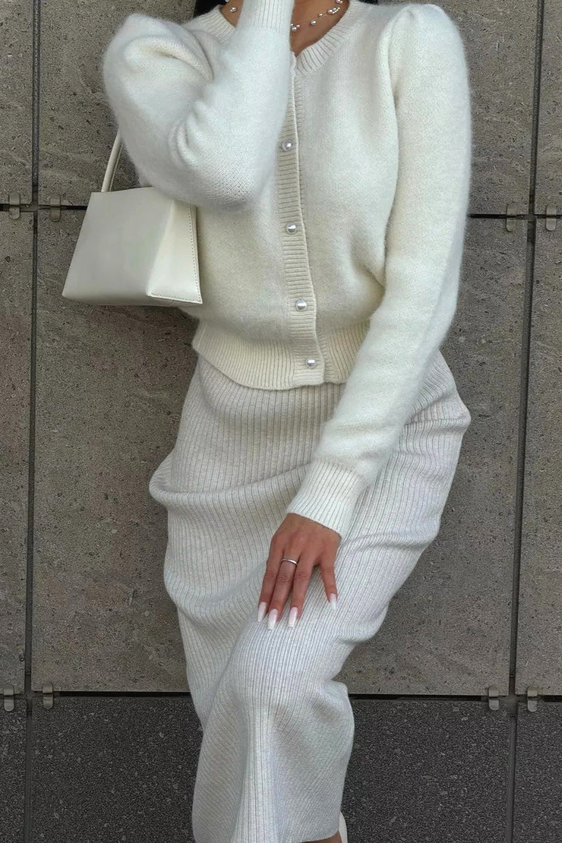 Solid Minimalist Relaxed Long Sleeve Knit Cardigan - Image 4