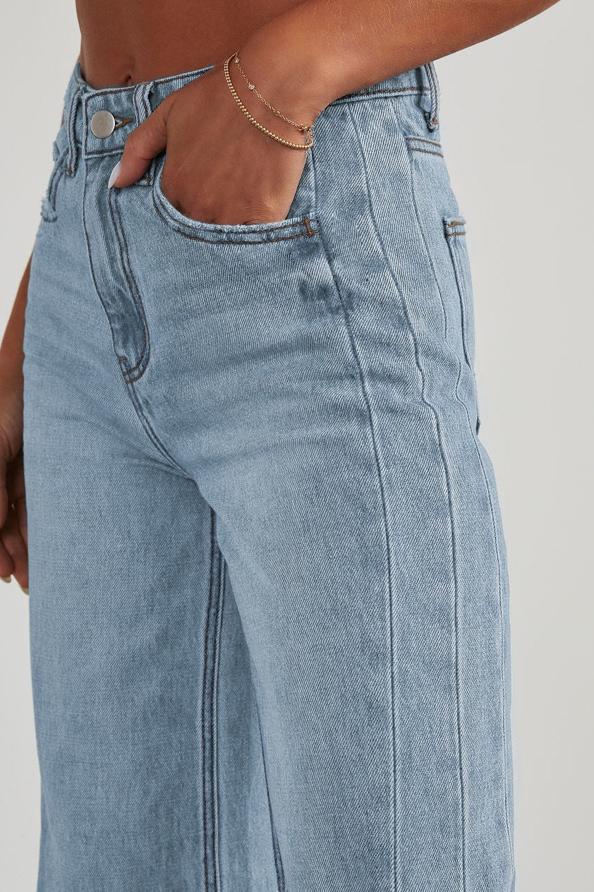 Solid Minimalist Washed Wide Leg Jeans - Image 8