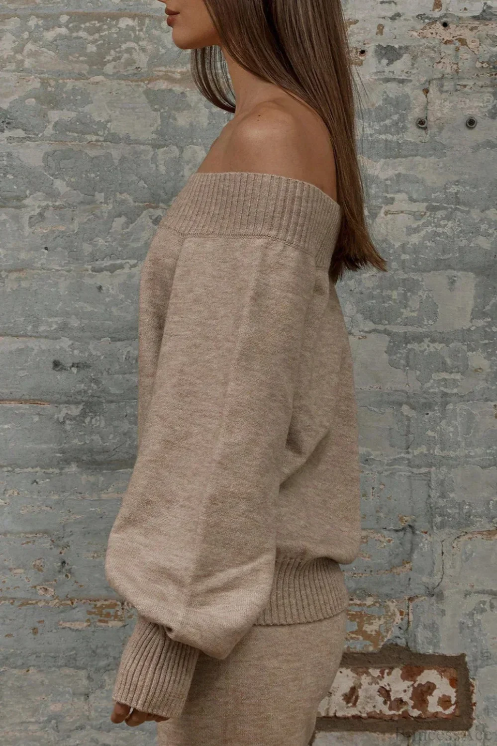 Solid Off Shoulder Loose Sweater - Image 2