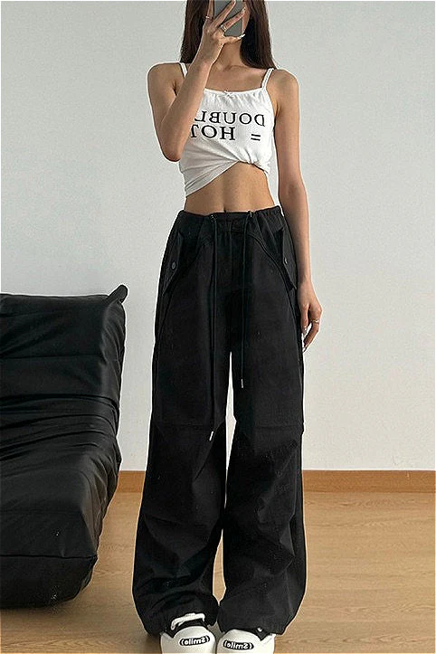 Solid Paneled Quick Dry Casual Pants - Image 5