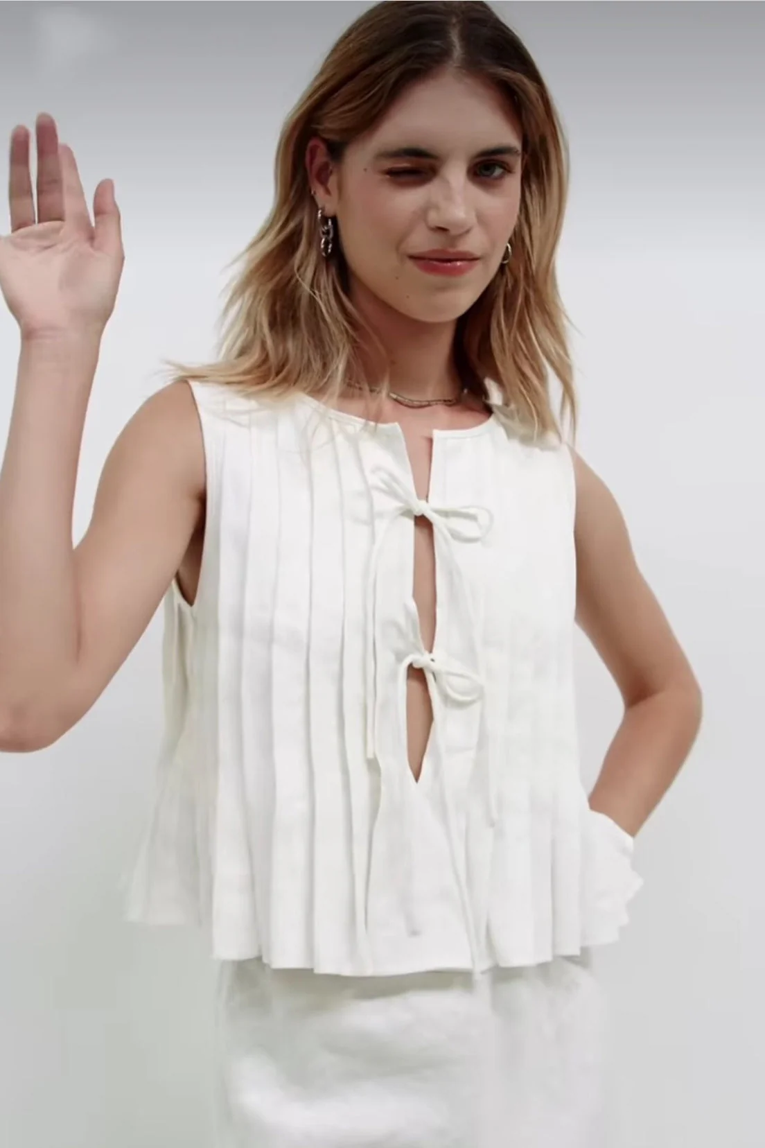 Solid Ruffled Tie Linen Cotton Shirt Tank Top - Image 3
