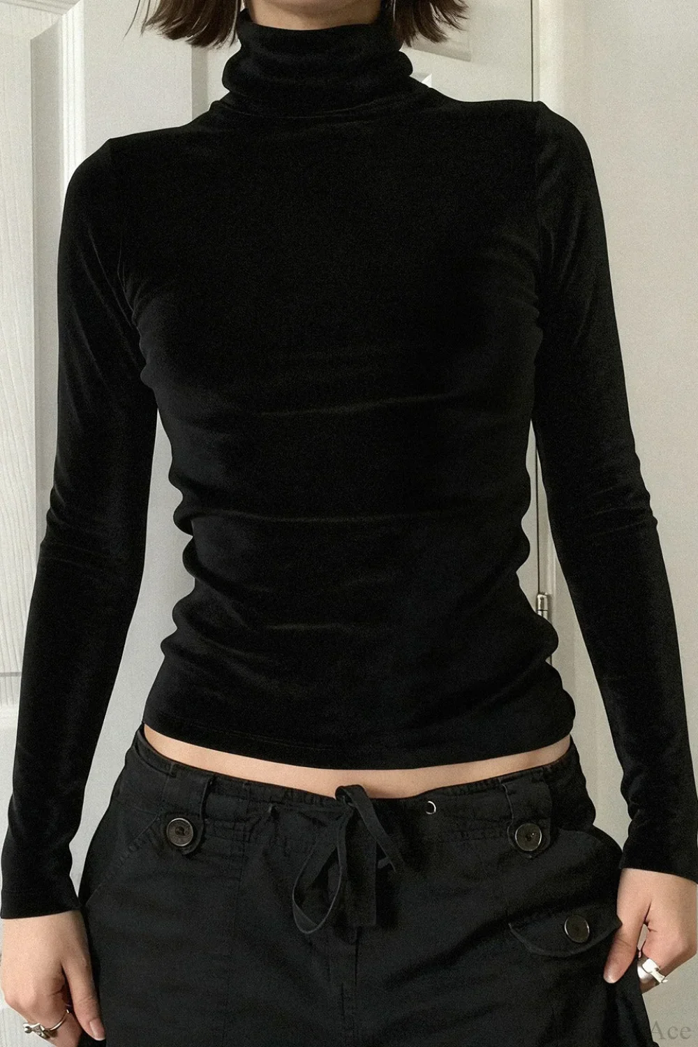 Solid Turtleneck Slim Minimalist Long Sleeve Tee - Image 5