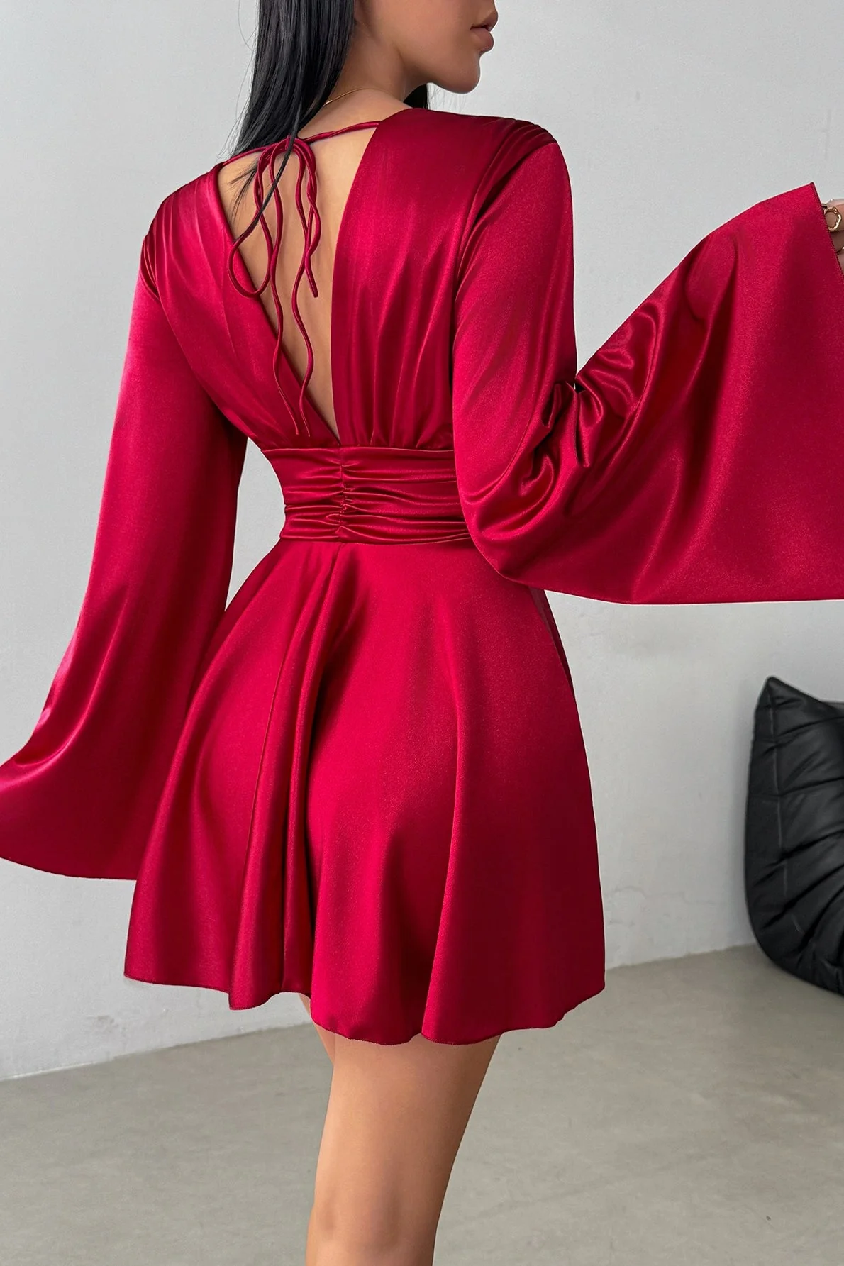 Solid V-neck Bow Snug Long-Sleeve Mini Dress - Image 3