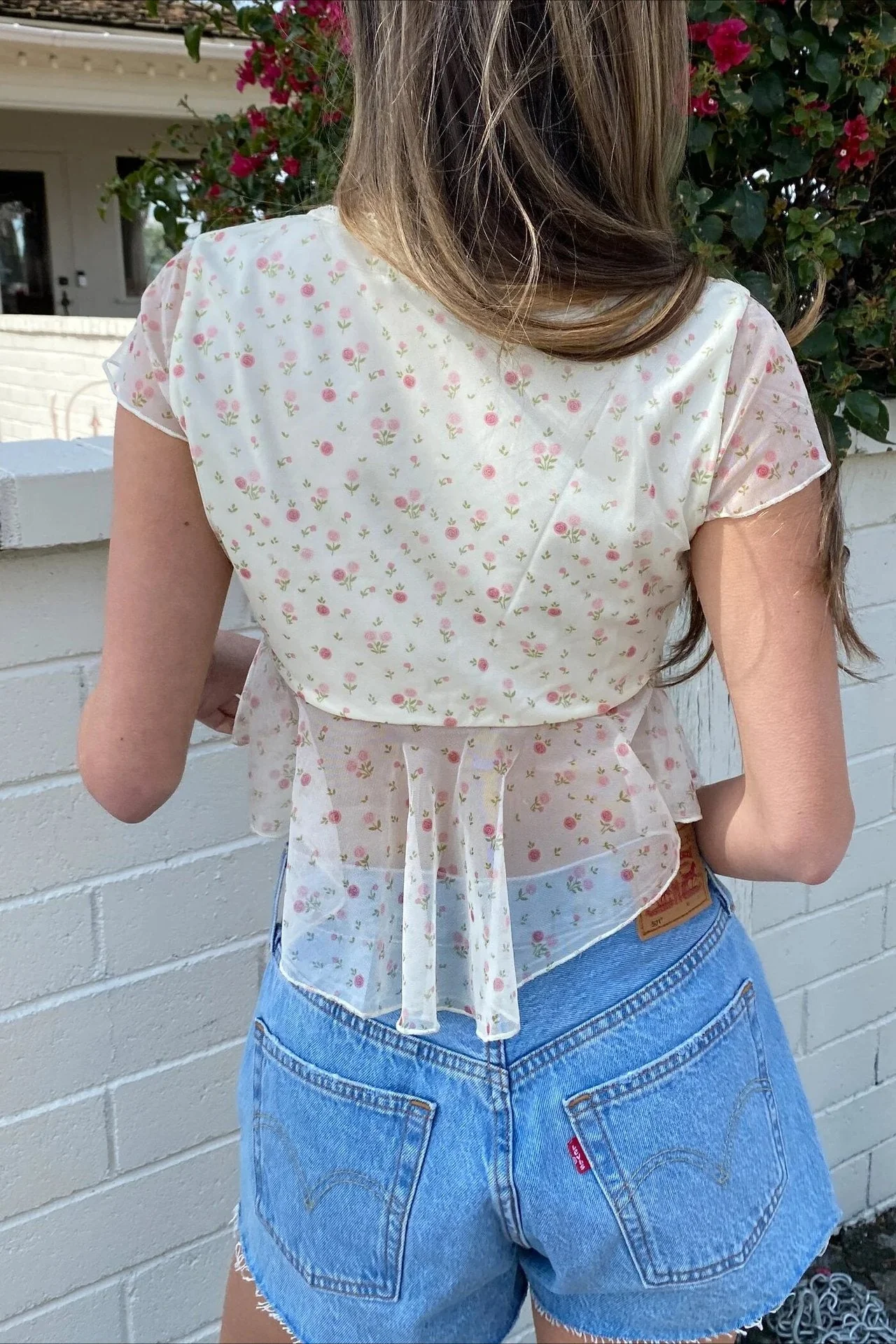 Solid V Neck Floral Mesh Blouse - Image 5