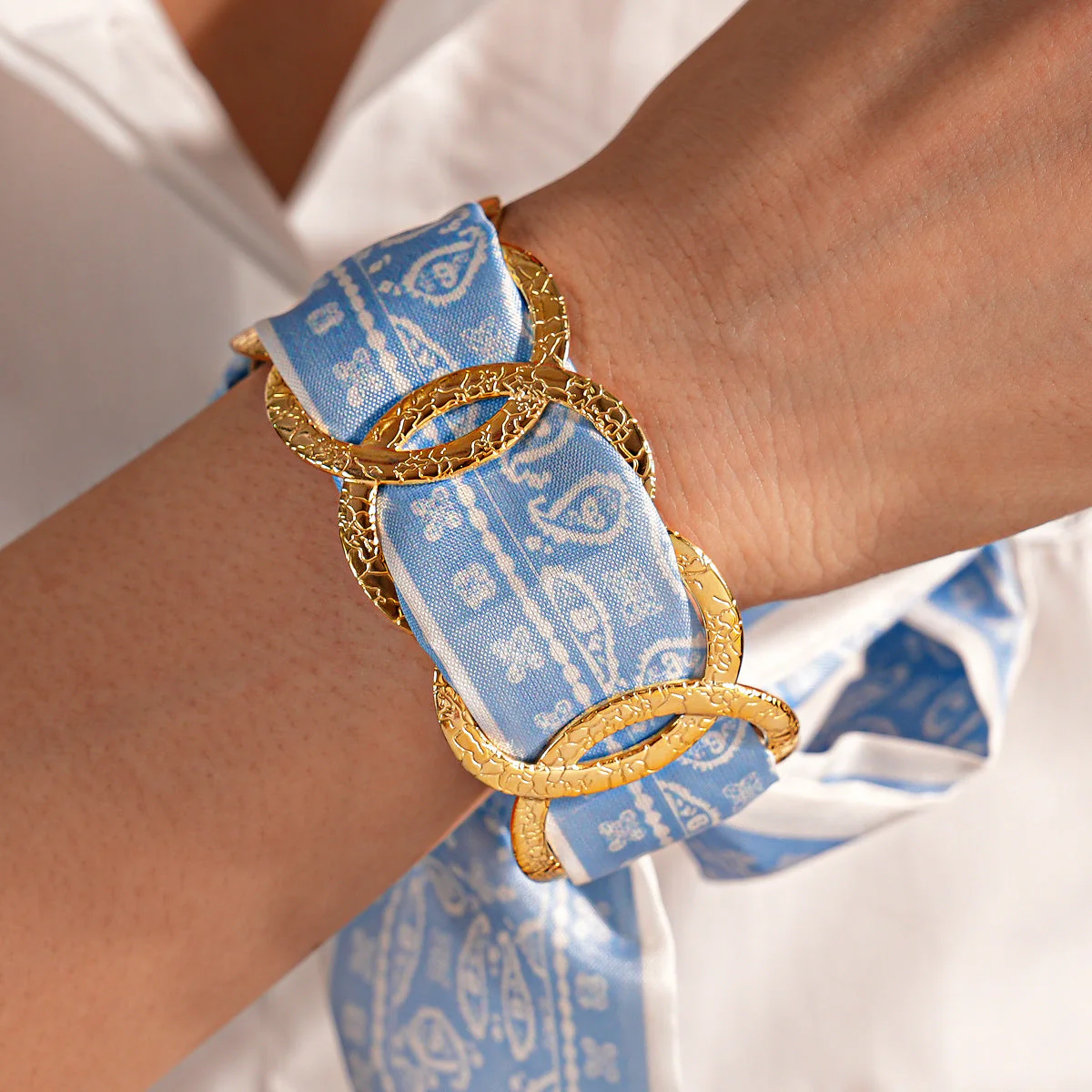 Stainless Steel Round Hollow Fabric Open Bracelet - Image 3