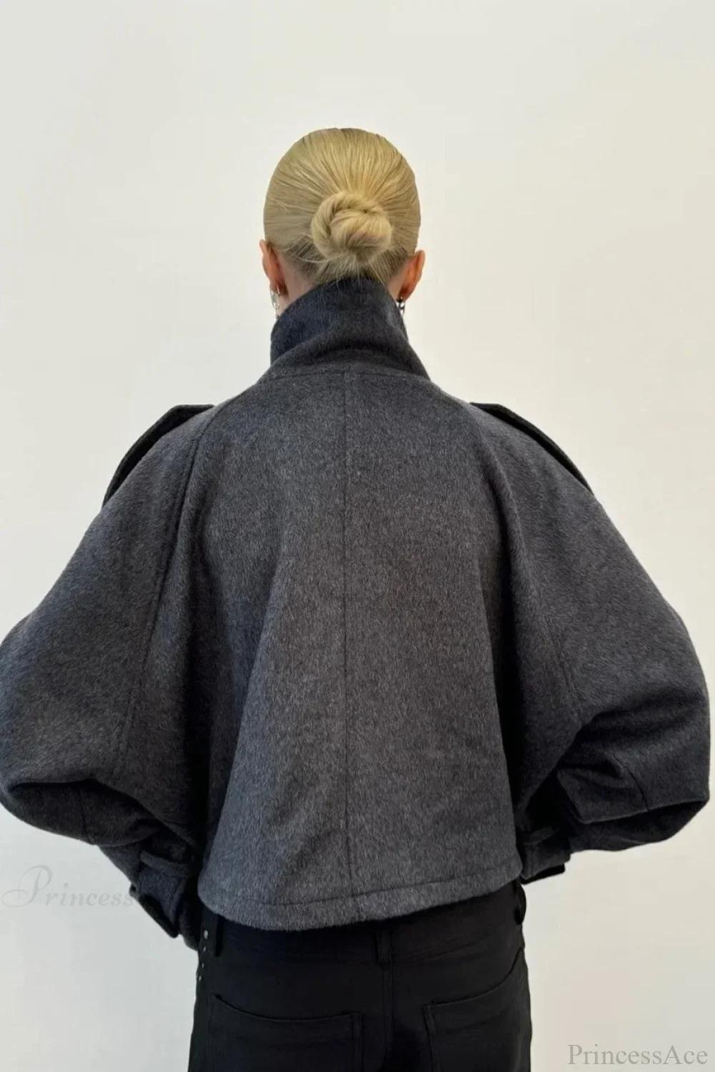 Vintage Stand Collar Buttoned Short Wool Coat - Image 6