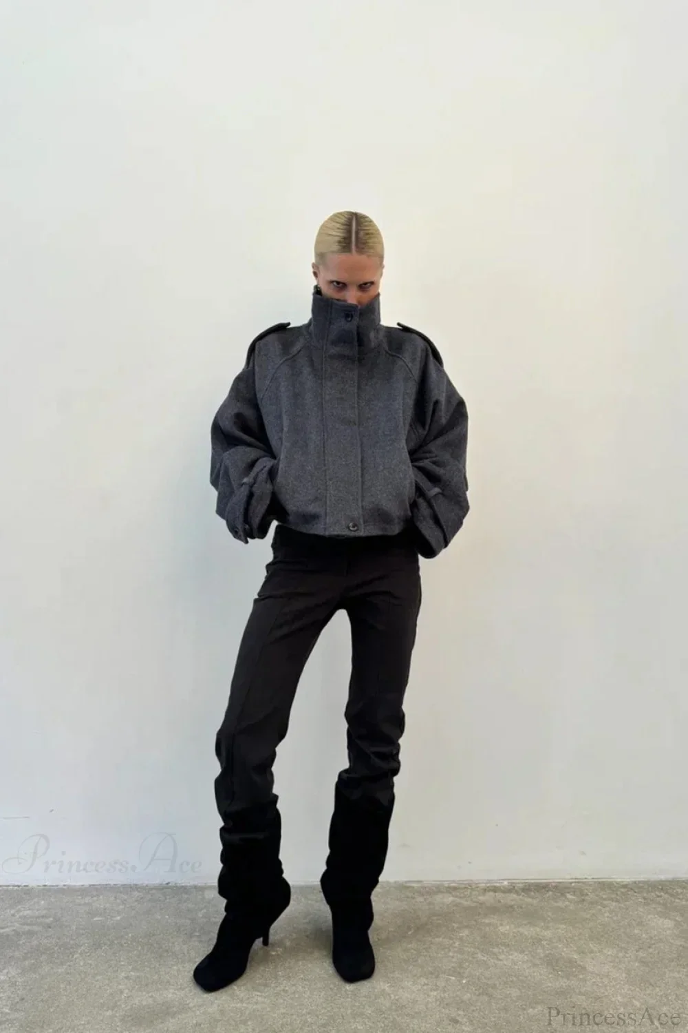 Vintage Stand Collar Buttoned Short Wool Coat - Image 7
