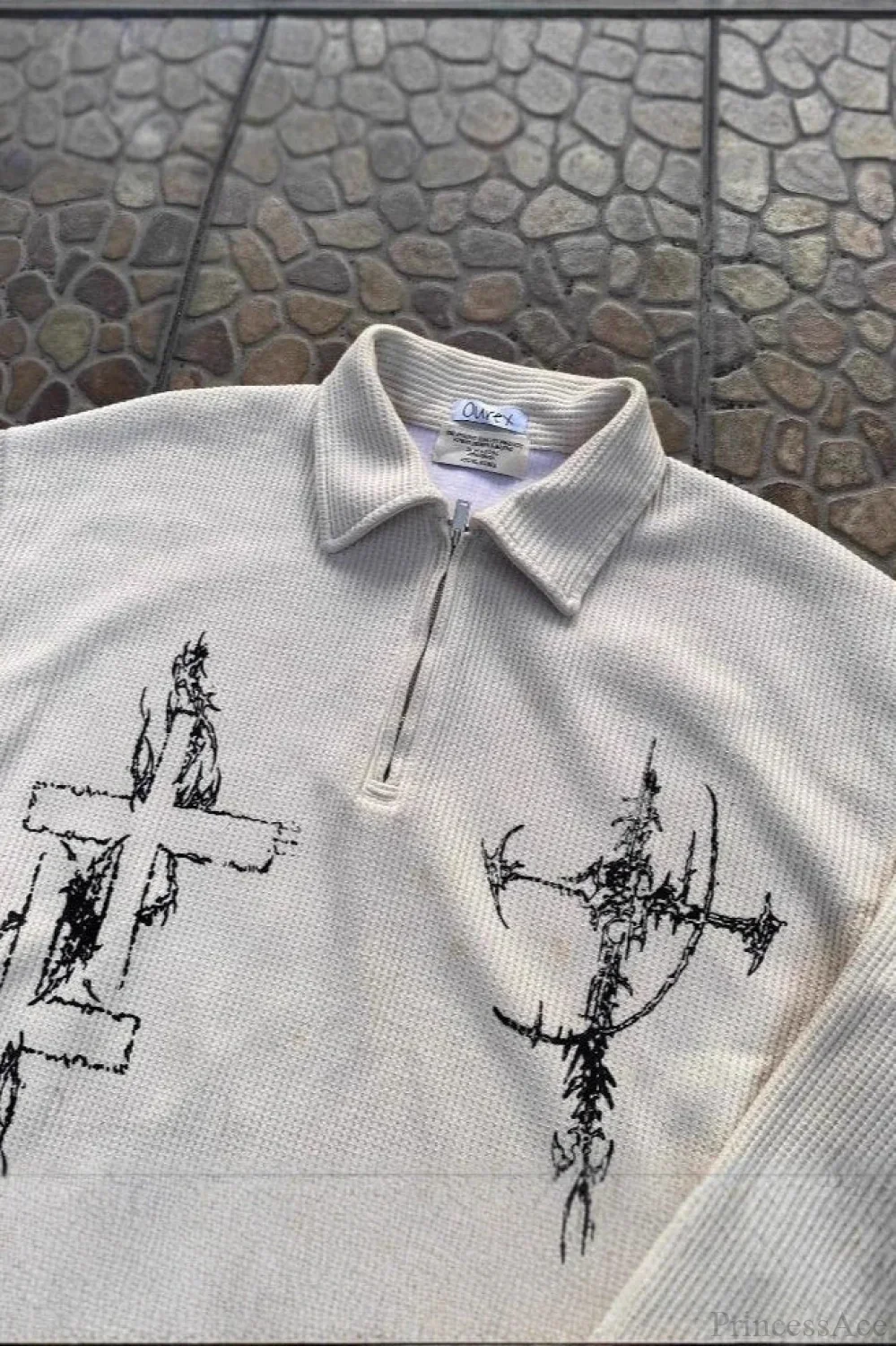 Street-Inspired Oversized Gun Graphic Letter Sweatshirt - Image 3