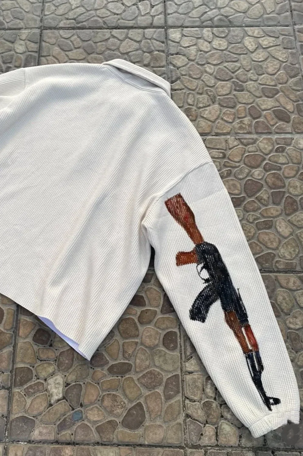 Street-Inspired Oversized Gun Graphic Letter Sweatshirt - Image 4
