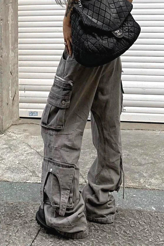 Streetwear Multi-pocket Cargo Washed Jeans - Image 3