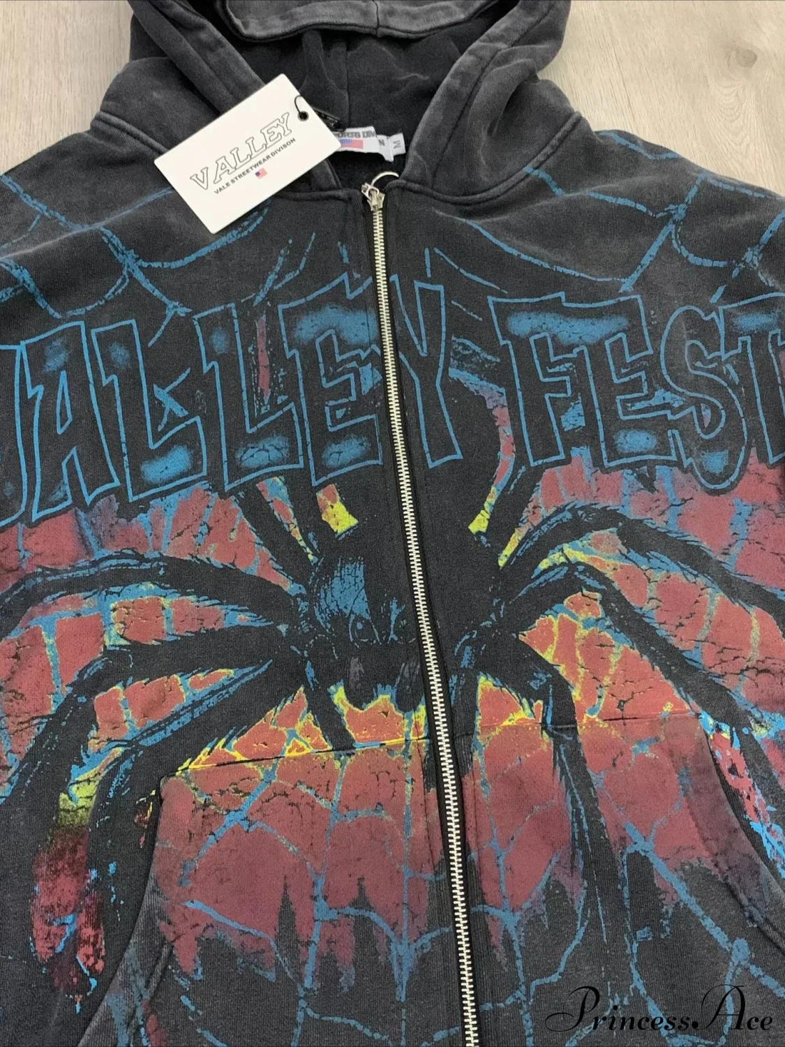 Streetwear Spider Web Vintage Print Zip Hoodie - Image 2
