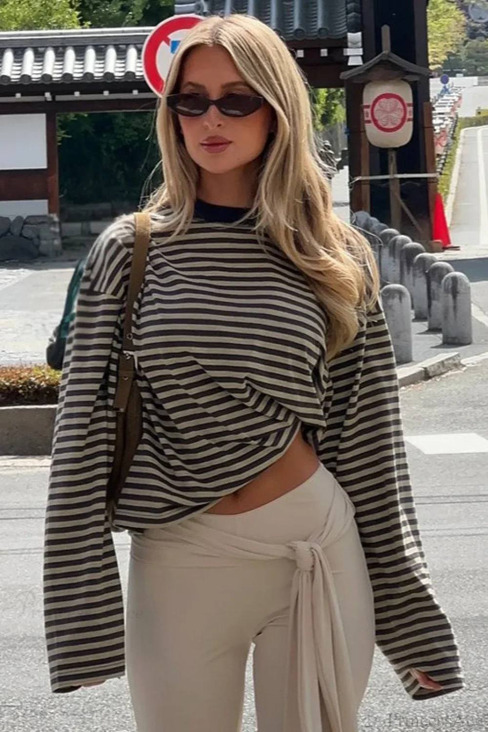 Striped Color Block Crew Neck Loose Long Sleeve Tee - Image 9