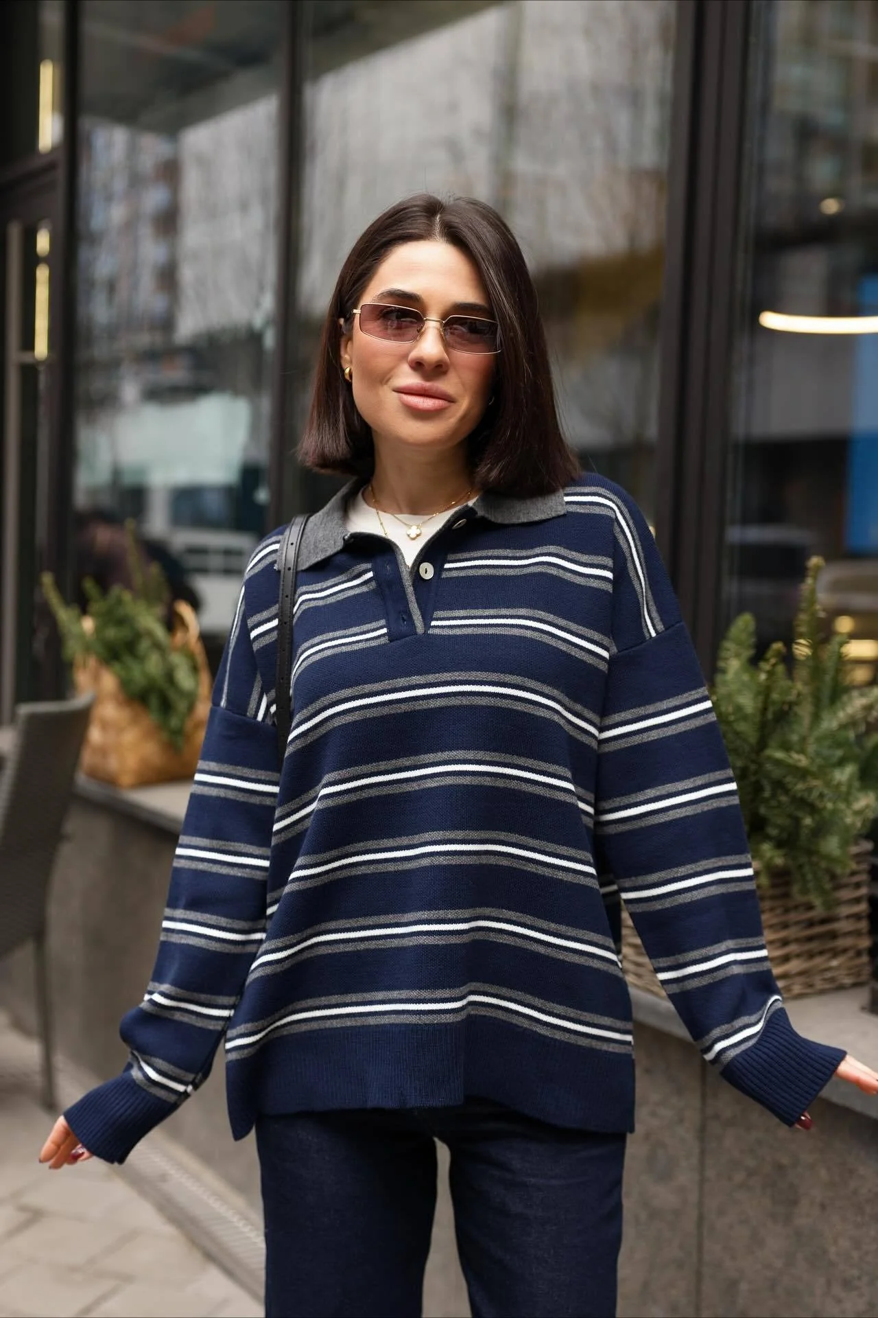 Striped Knit Pullover Collared Loose Sweater - Image 2
