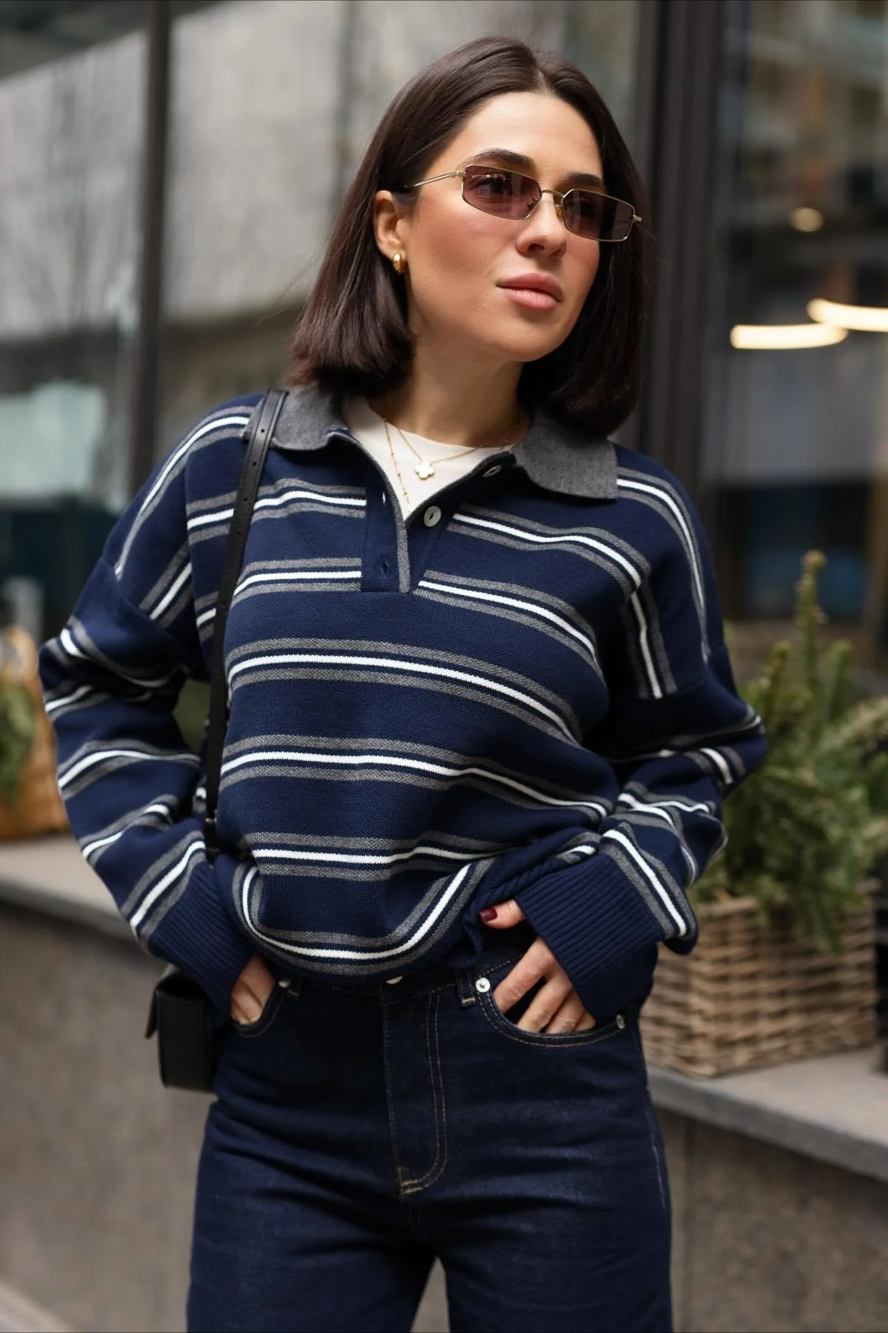 Striped Knit Pullover Collared Loose Sweater - Image 4