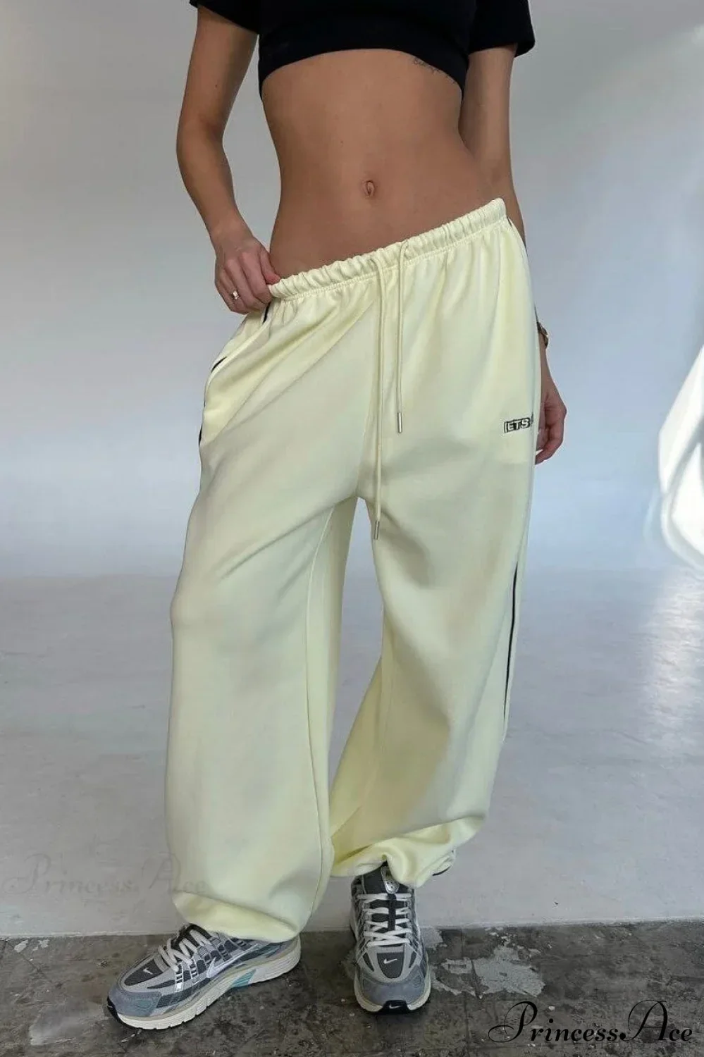 Striped Wide Leg Drapey Convertible Cuffed Pants - Image 4