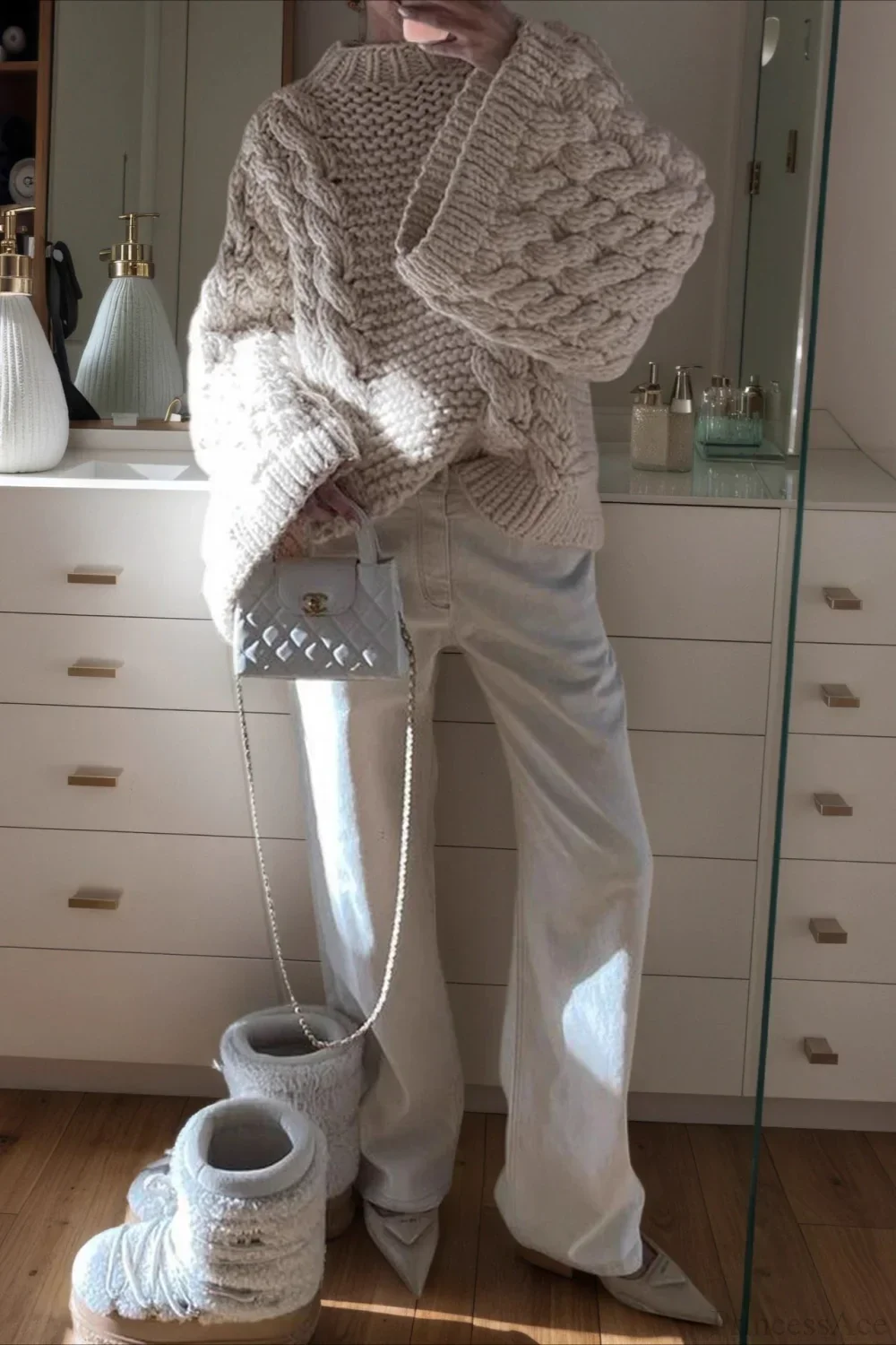 Vintage Stylish Crewneck Bell Sleeve Loose Sweater - Image 5
