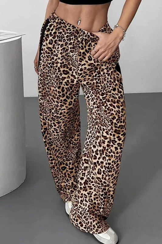 Stylish Leopard Print Black Trim High-Waisted Wide-Leg Pants - Image 6