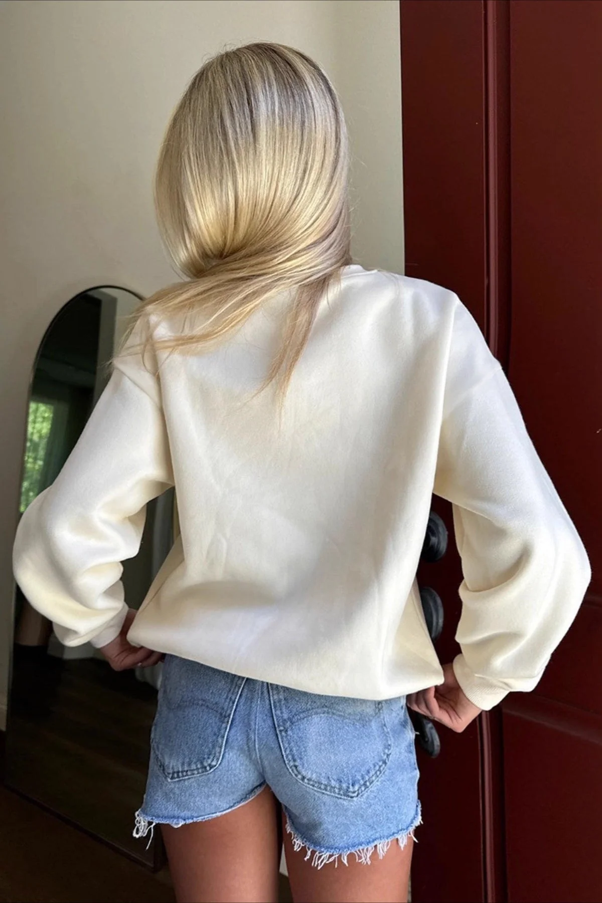 Sweet Chic Relaxed Round Neck Blouse - Image 3