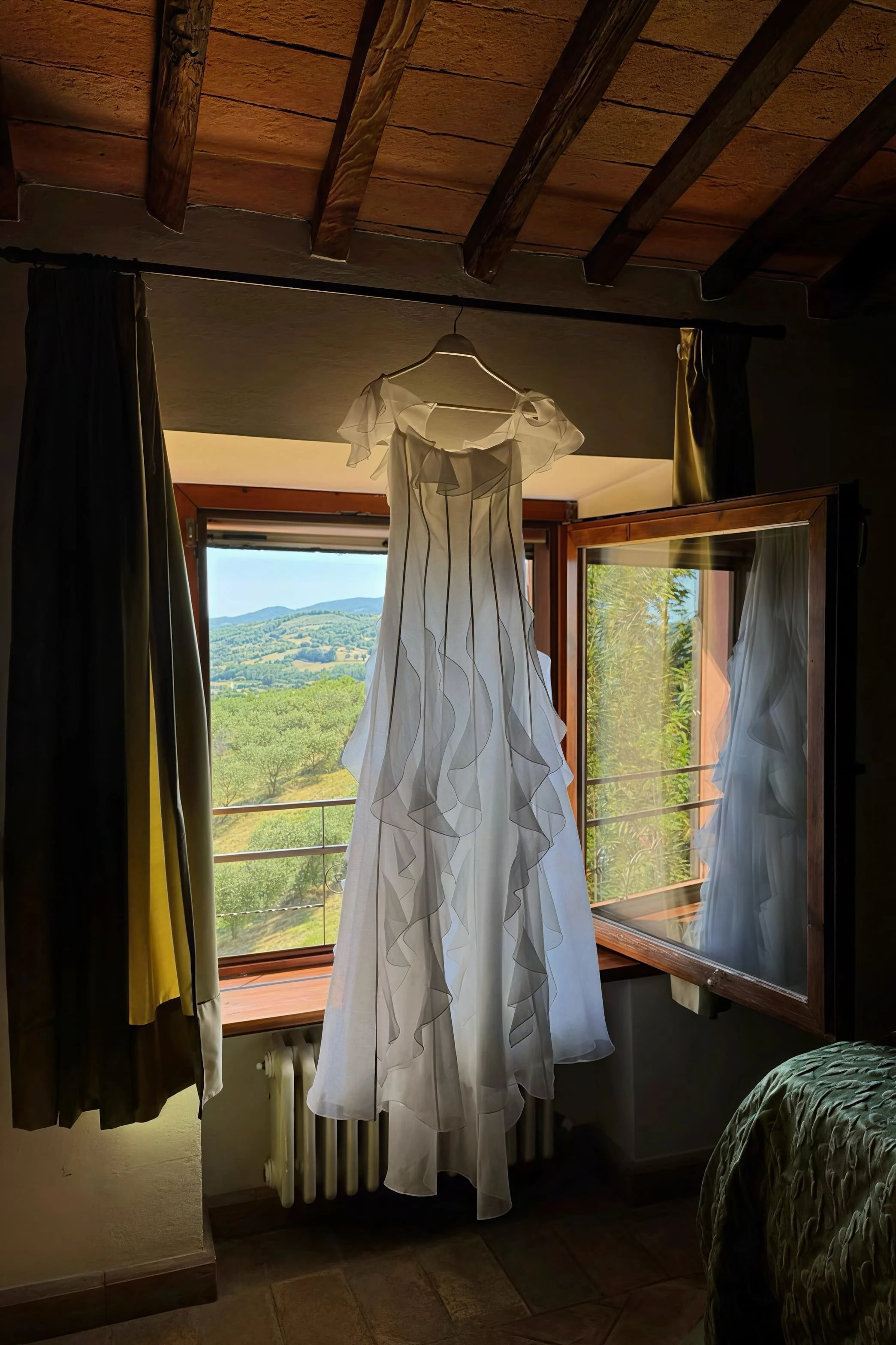 Sweet Off Shoulder Ruffle Tiered Reception Dress - Image 5