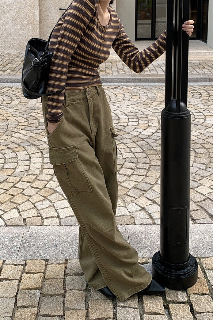 Textured Cargo Bootcut Casual Jeans - Image 6