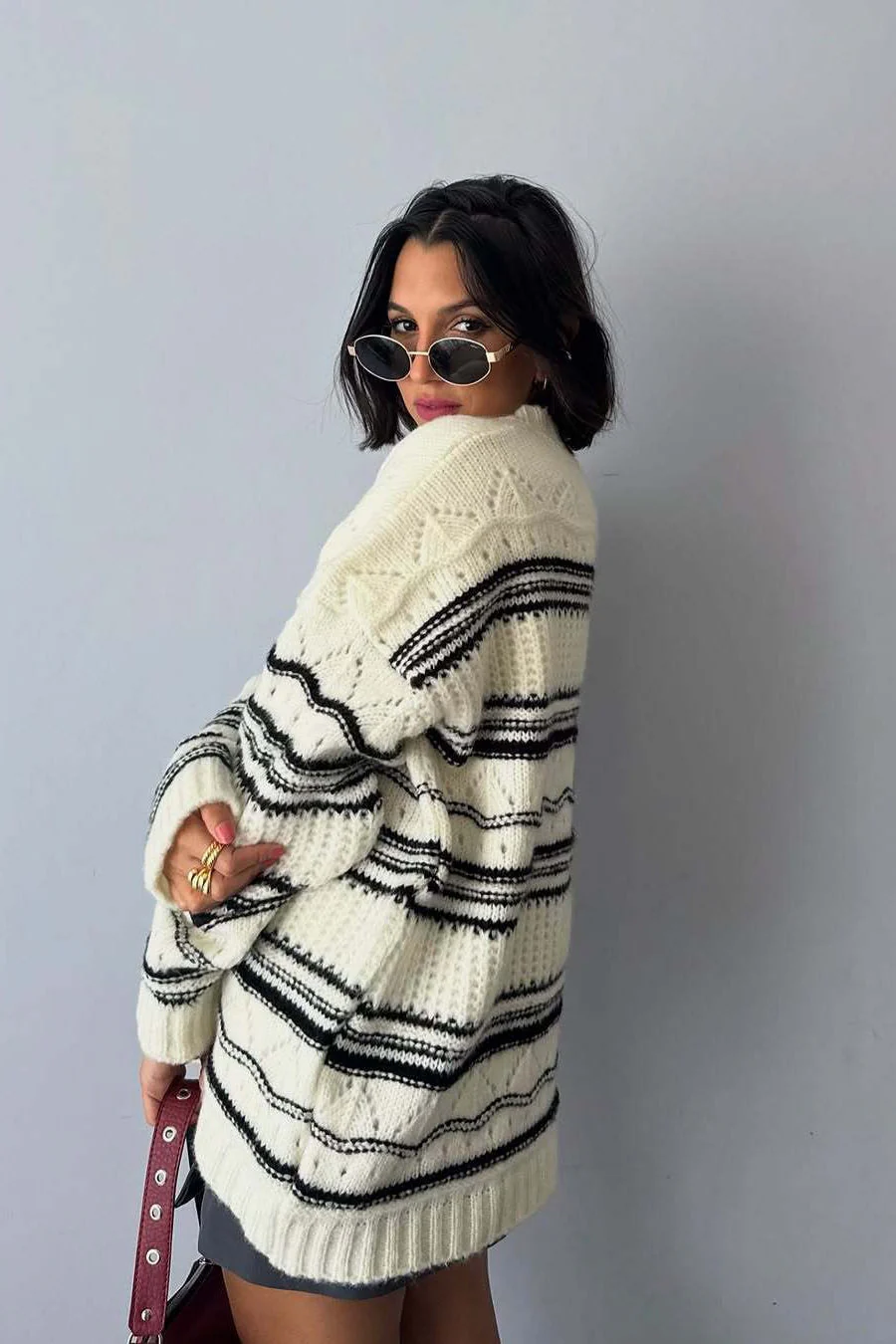 Thick Striped Knit Vintage Crew Neck Sweater - Image 3