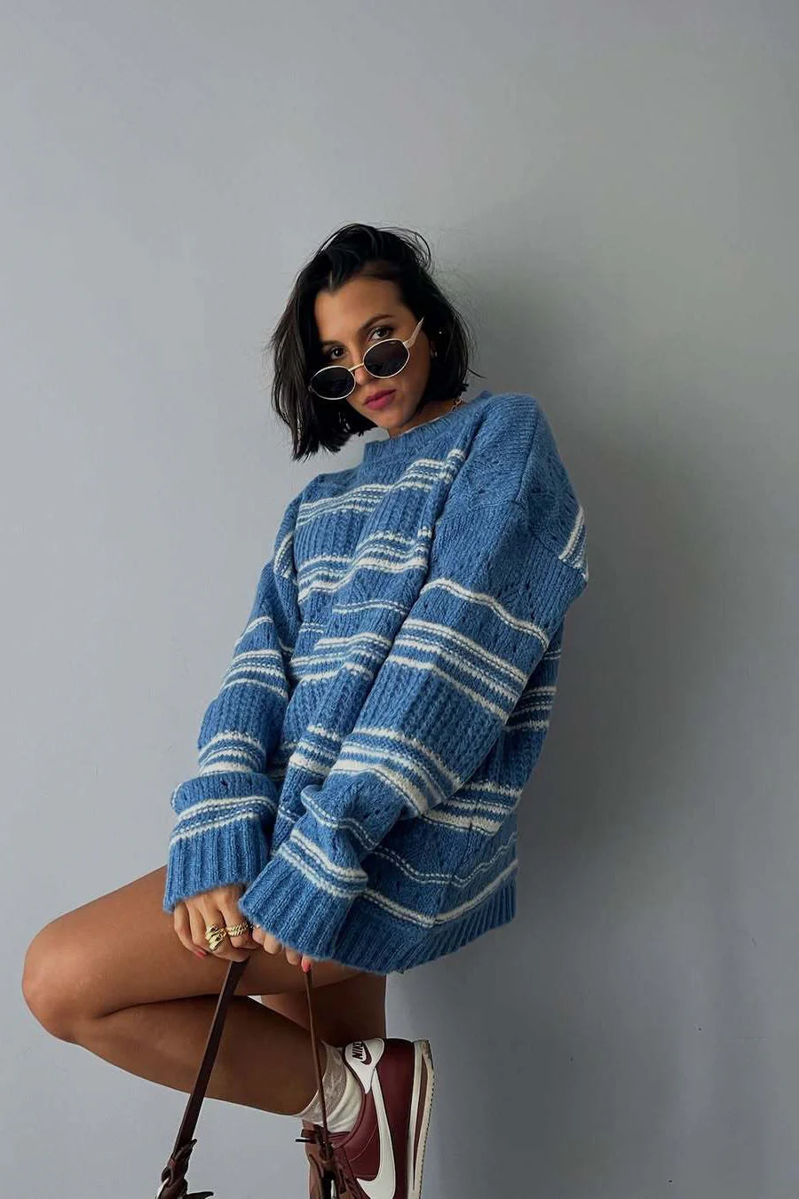 Thick Striped Knit Vintage Crew Neck Sweater - Image 4