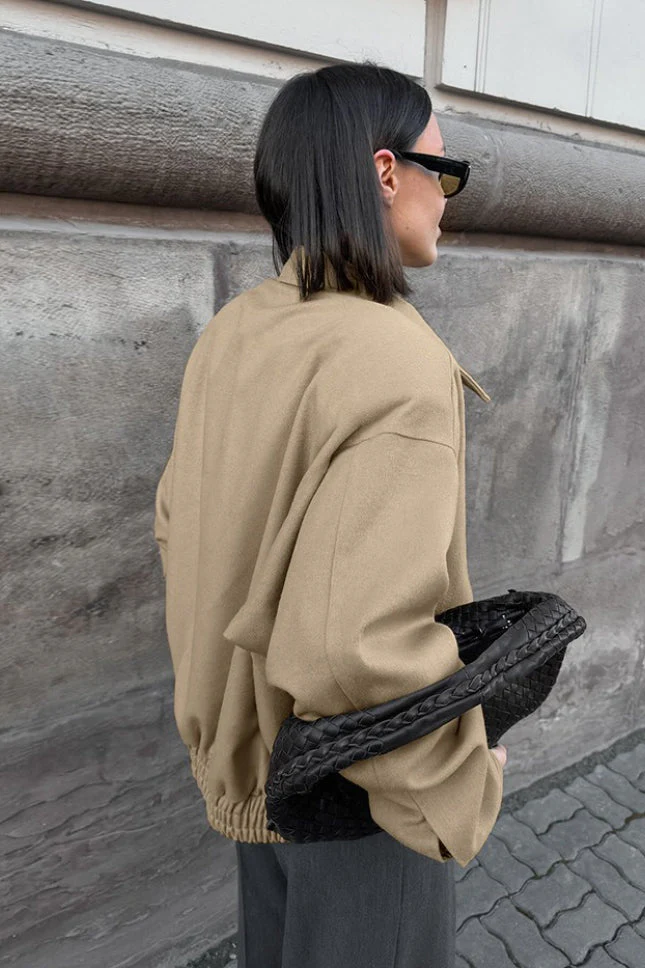 Thick Wool Blend Collared Loose Commuter Jacket - Image 3