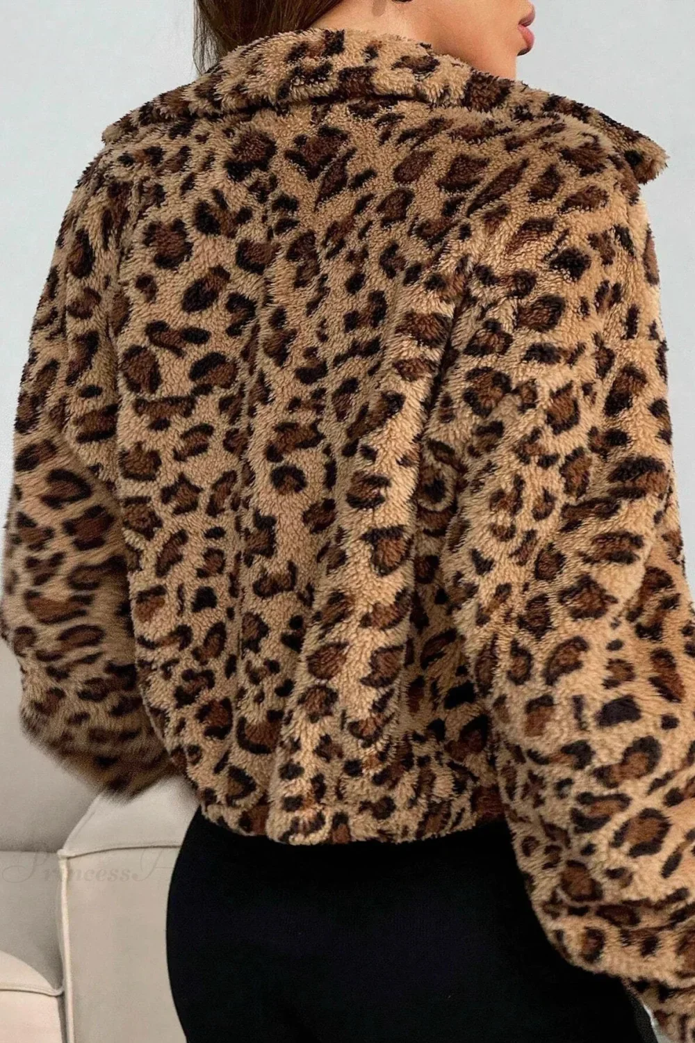 Thickened Short Leopard Print Relaxed Fuzzy Coat - Image 4