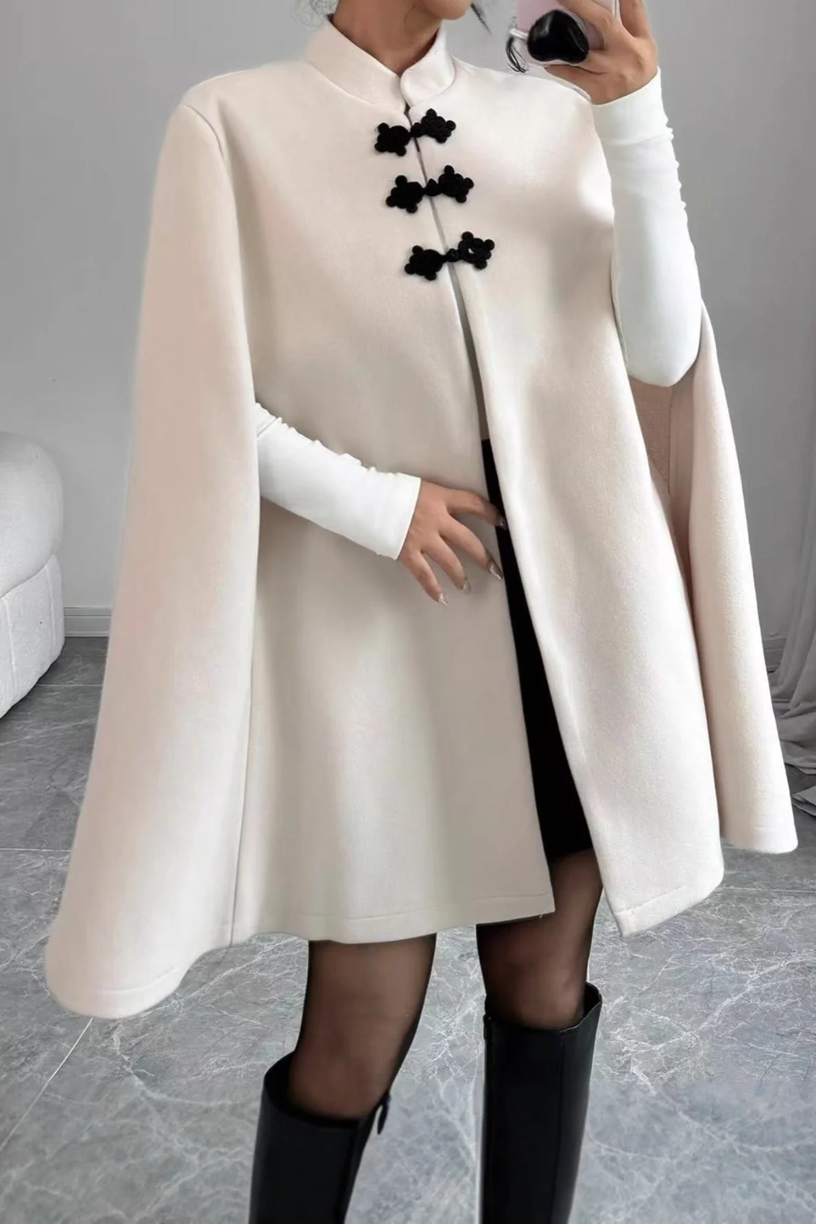 Trendy Color-blocked Frog Clasp Cape Coat - Image 4