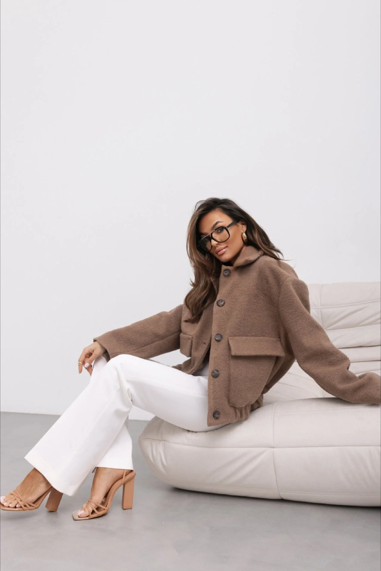 Trendy Solid Wool Pocket Elastic Snap Coat - Image 5