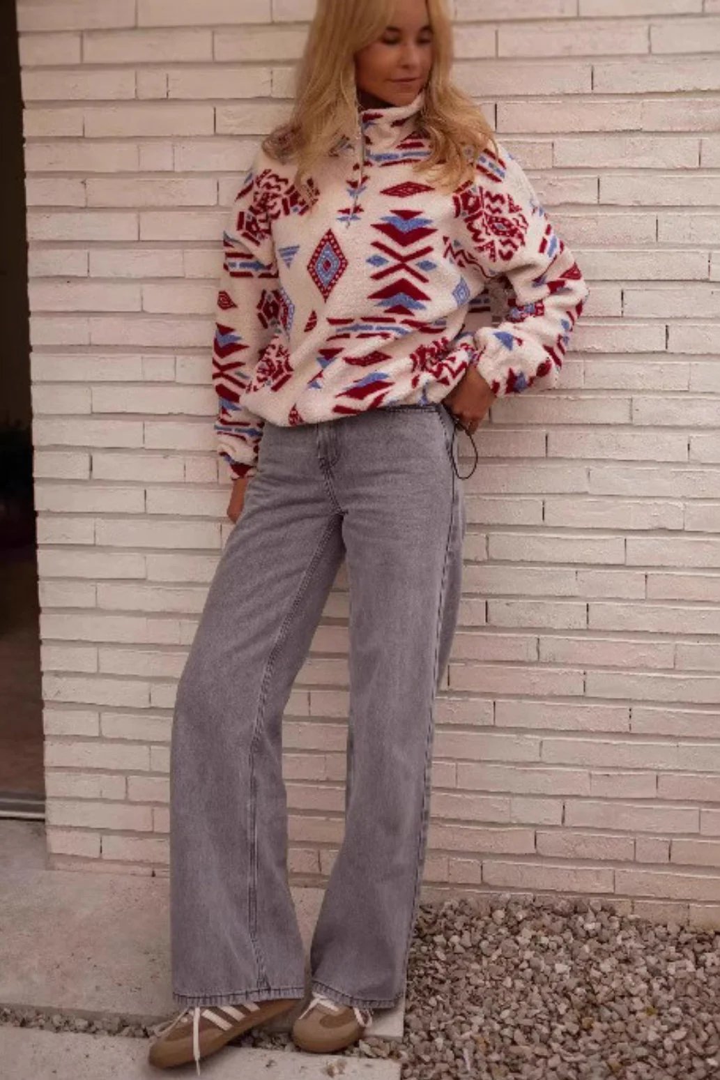 Turtle Colorblock Print Thick Sweatshirt - Image 4
