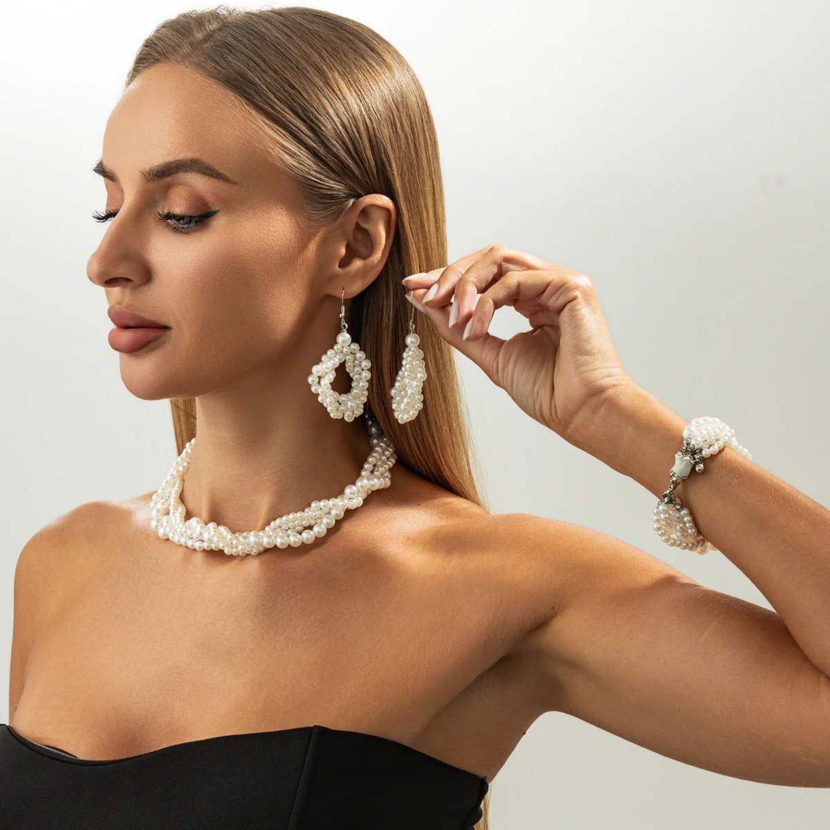 Twisted Pearl Multi Layer Minimalist NeckLace - Image 2