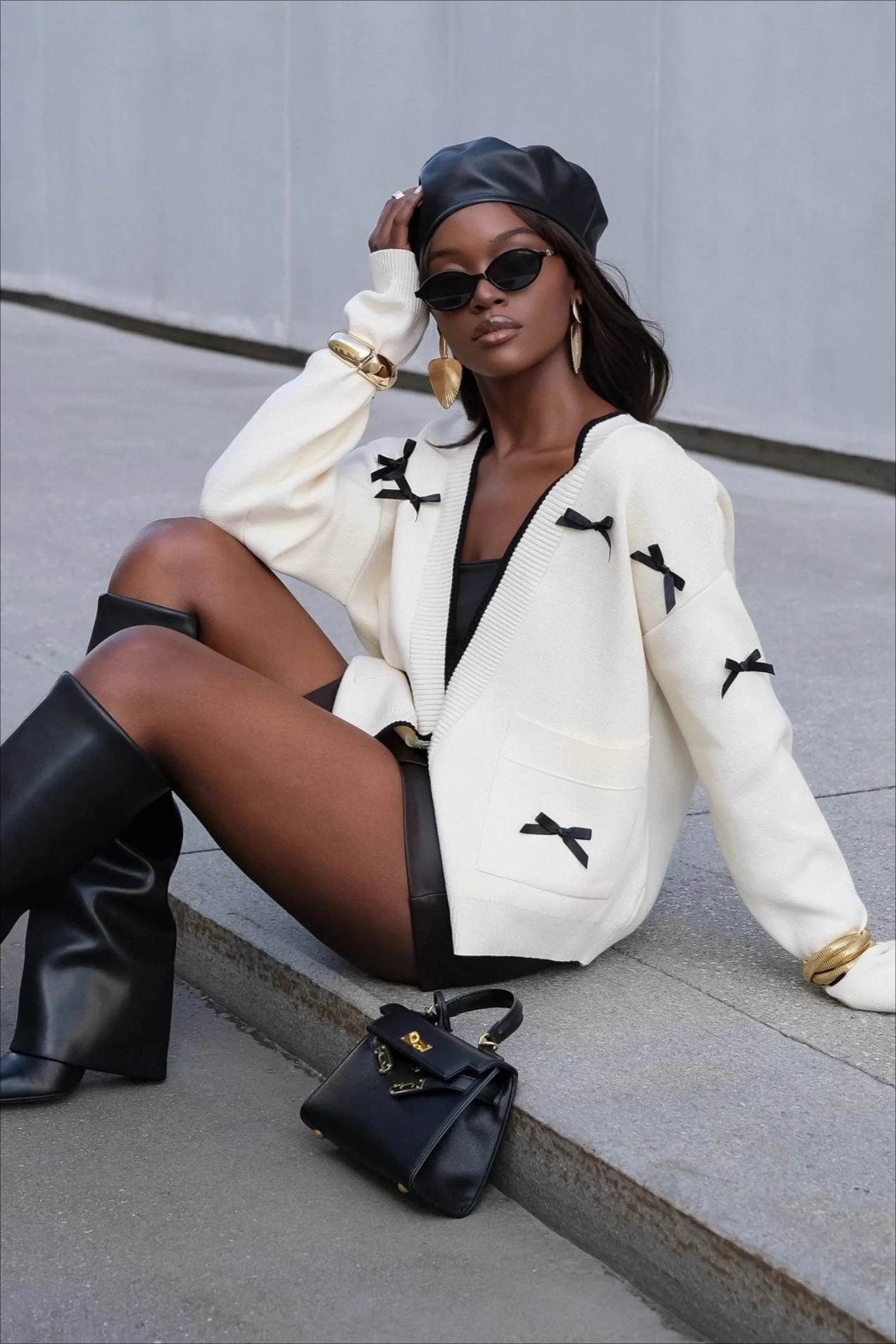 V Neck Bow Color Block Long Sleeve Knit Cardigan - Image 3