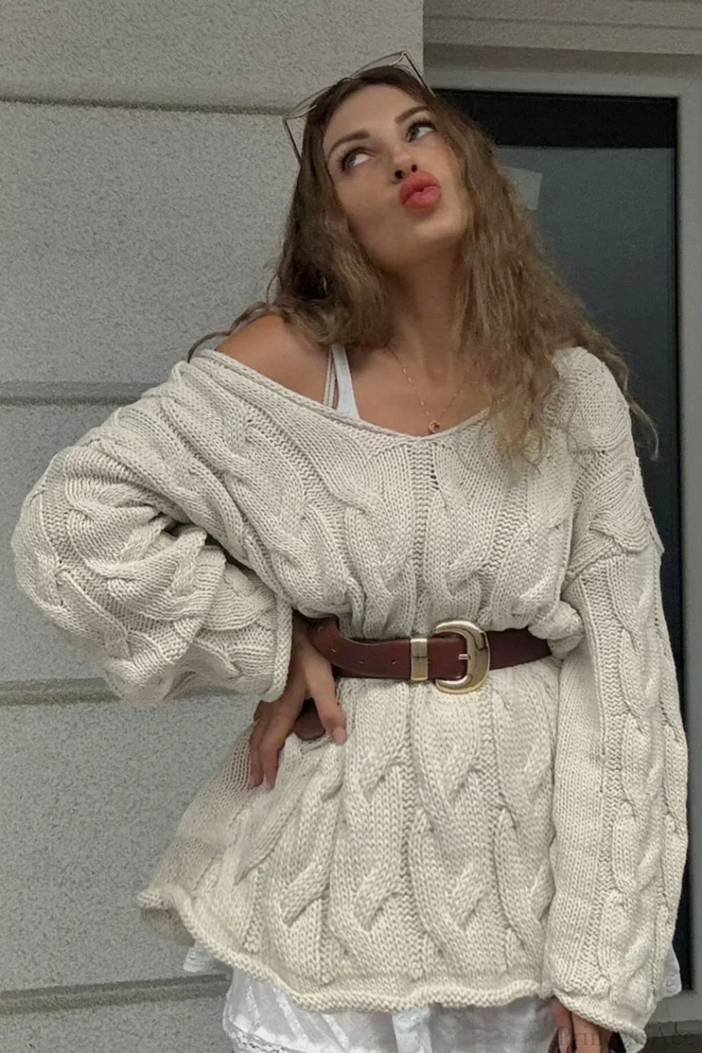 Vintage V-neck Loose Mid-length Cable Knit Long Sleeve Sweater - Image 2