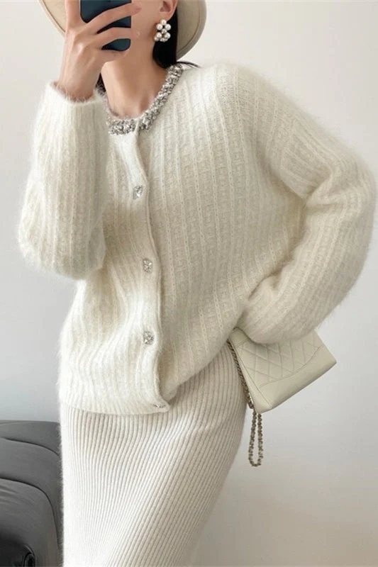 V-Neck Slim-Fit Knit Cardigan - Image 4