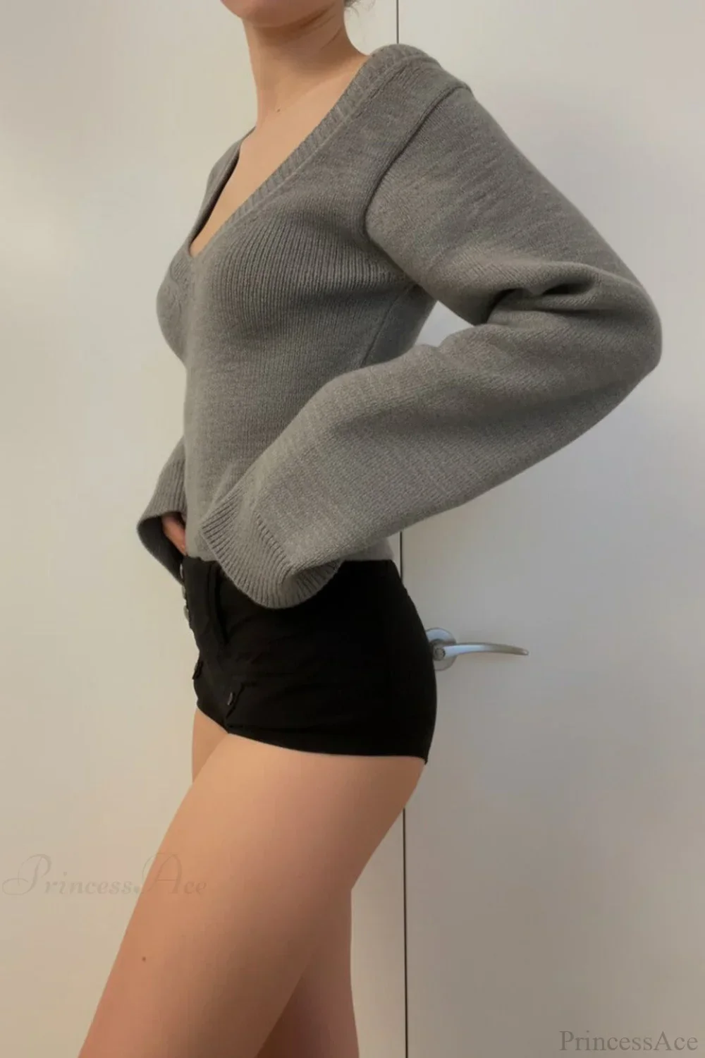 V Neck Solid Slim Sexy Knit Sweater - Image 3