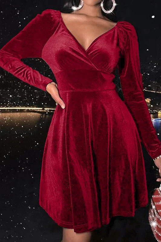 Velvet Solid Long Sleeve V-neck Midi Dress - Image 2