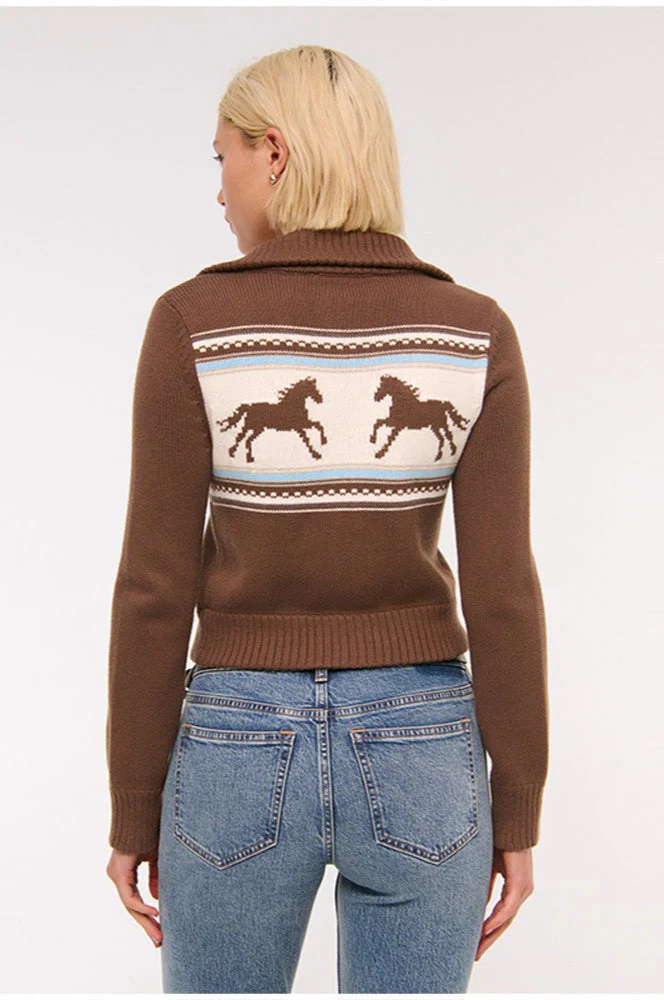 Versatile Collared Color-Block Short Knit Cardigan - Image 5