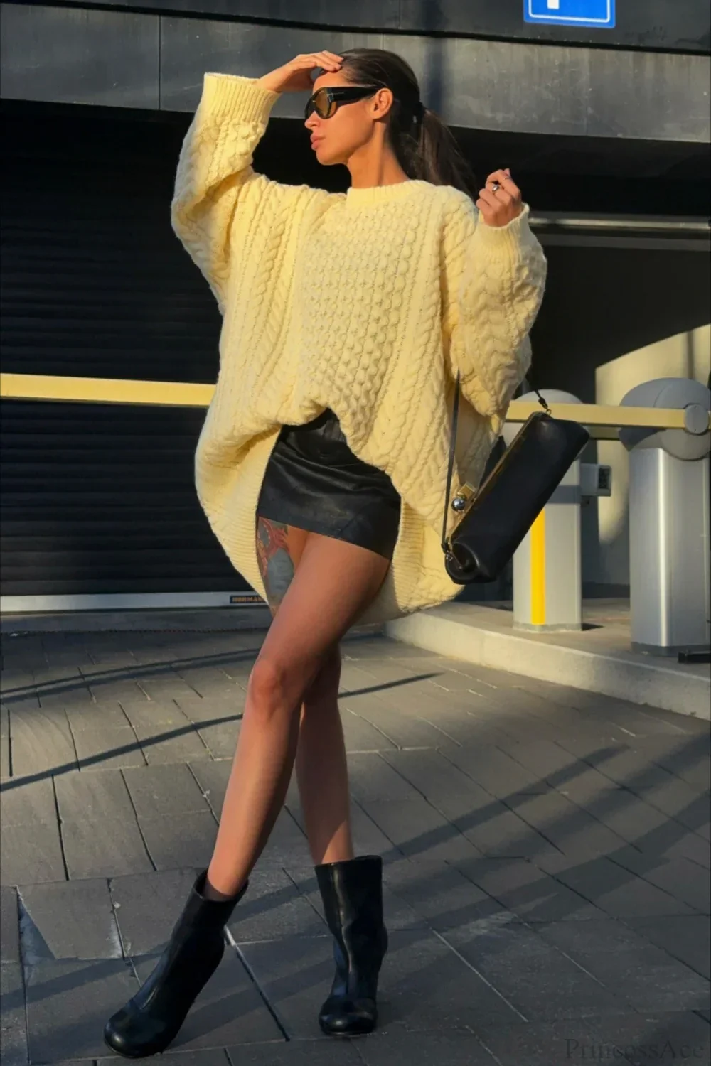 Vintage Crewneck Cable Knit Loose Sweater - Image 3