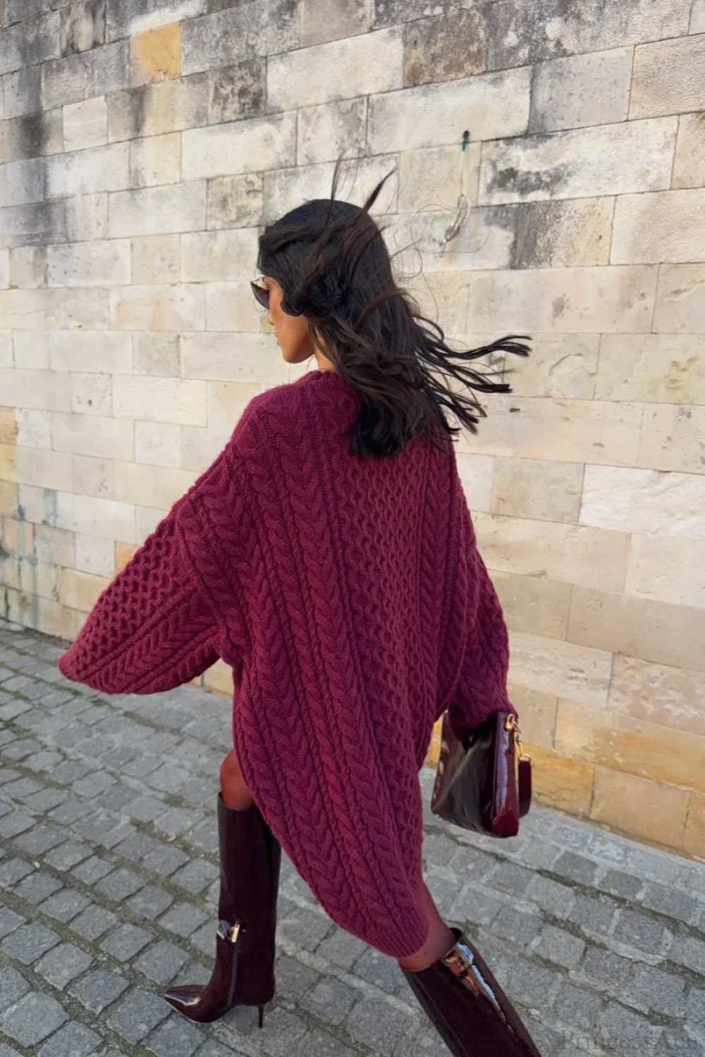 Vintage Crewneck Cable Knit Loose Sweater - Image 6