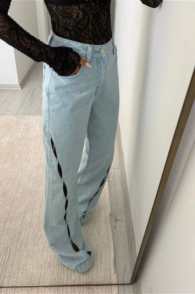 Vintage Distressed Cutout Straight Jeans - Image 2