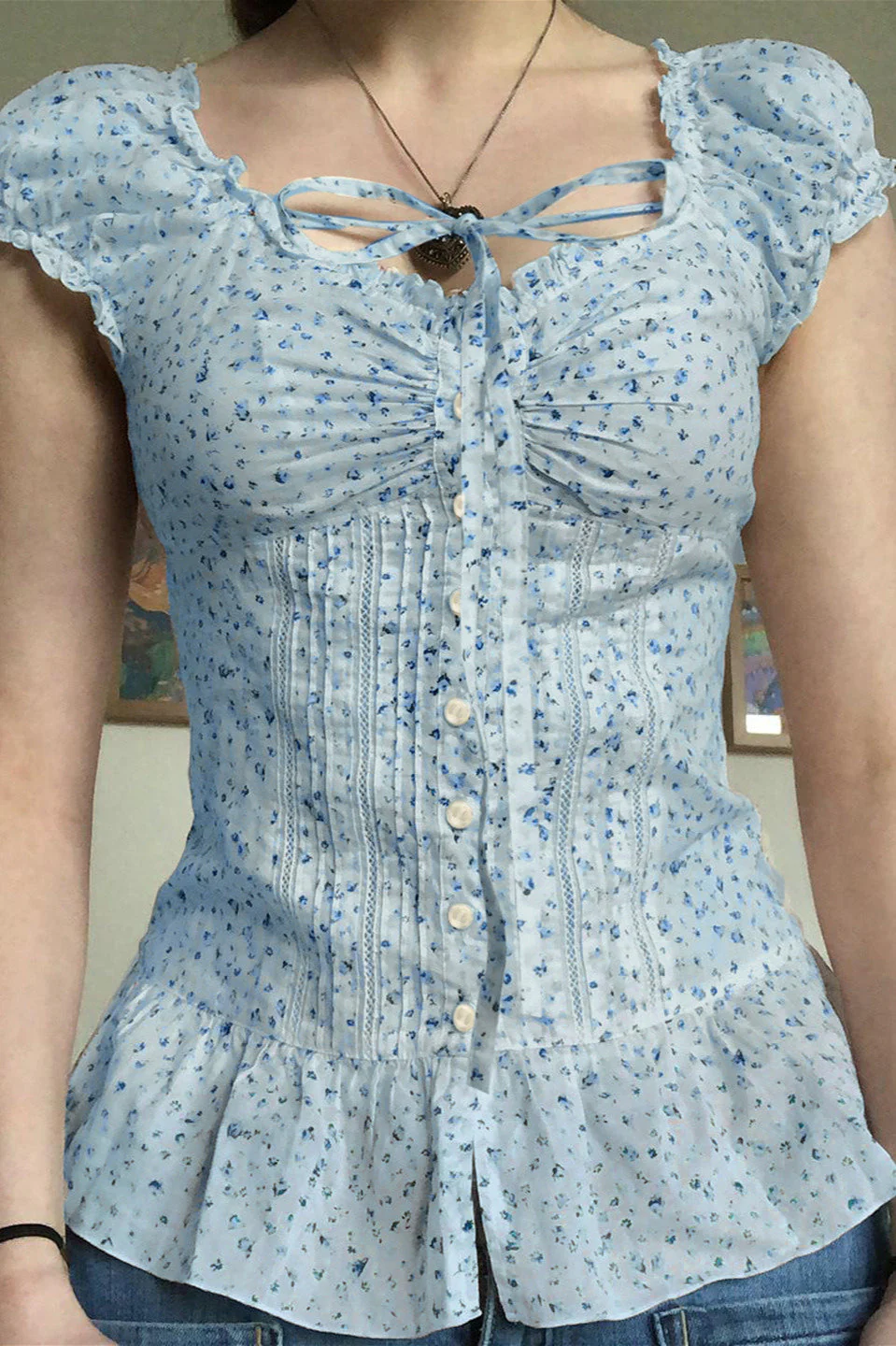 Vintage Floral Tie Buttoned Puff Sleeve Blouse - Image 3