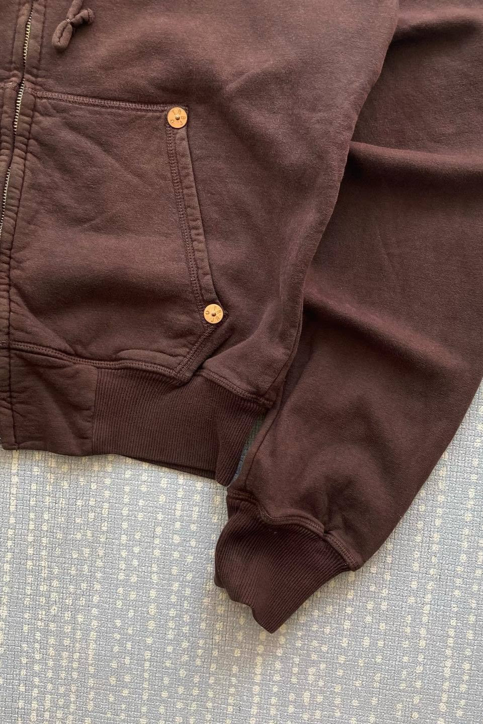Vintage Graphic Riveted Zipper Hoodie - Image 4