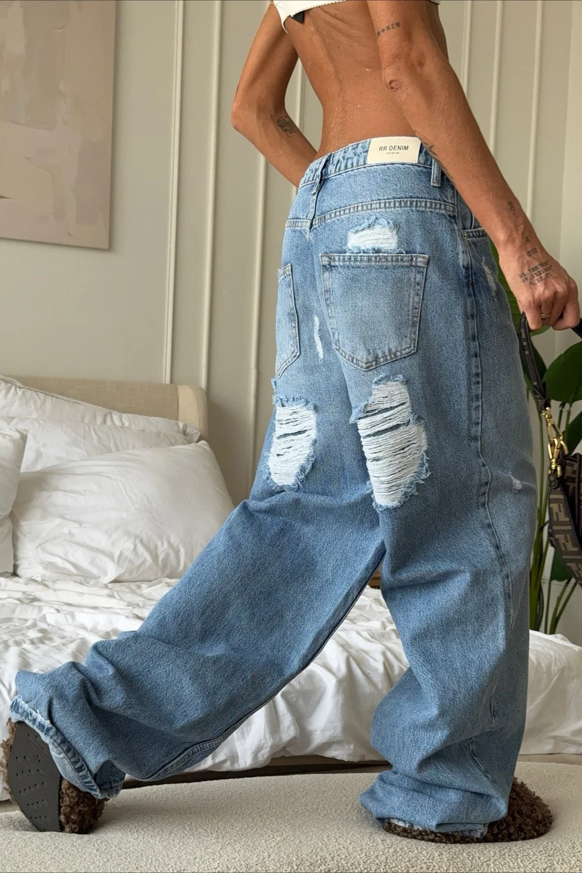 Vintage Heart Ripped Wide-Leg Jeans - Image 2