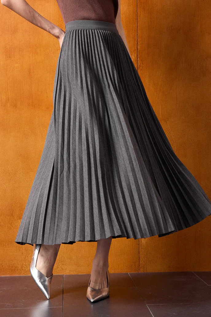 Vintage High-Waist Knit Pleated Midi Skirt - Image 3